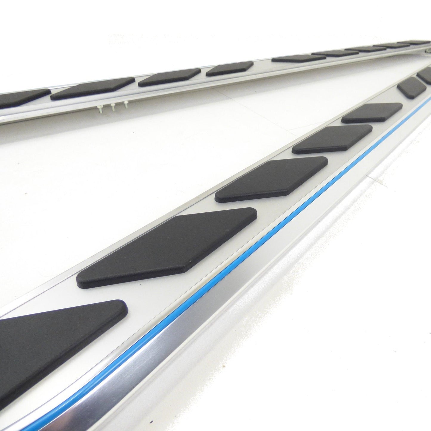 Direct4x4 Side Steps and Bars Monsoon Side Steps Running Boards for Vauxhall Opel Mokka 2012-2019