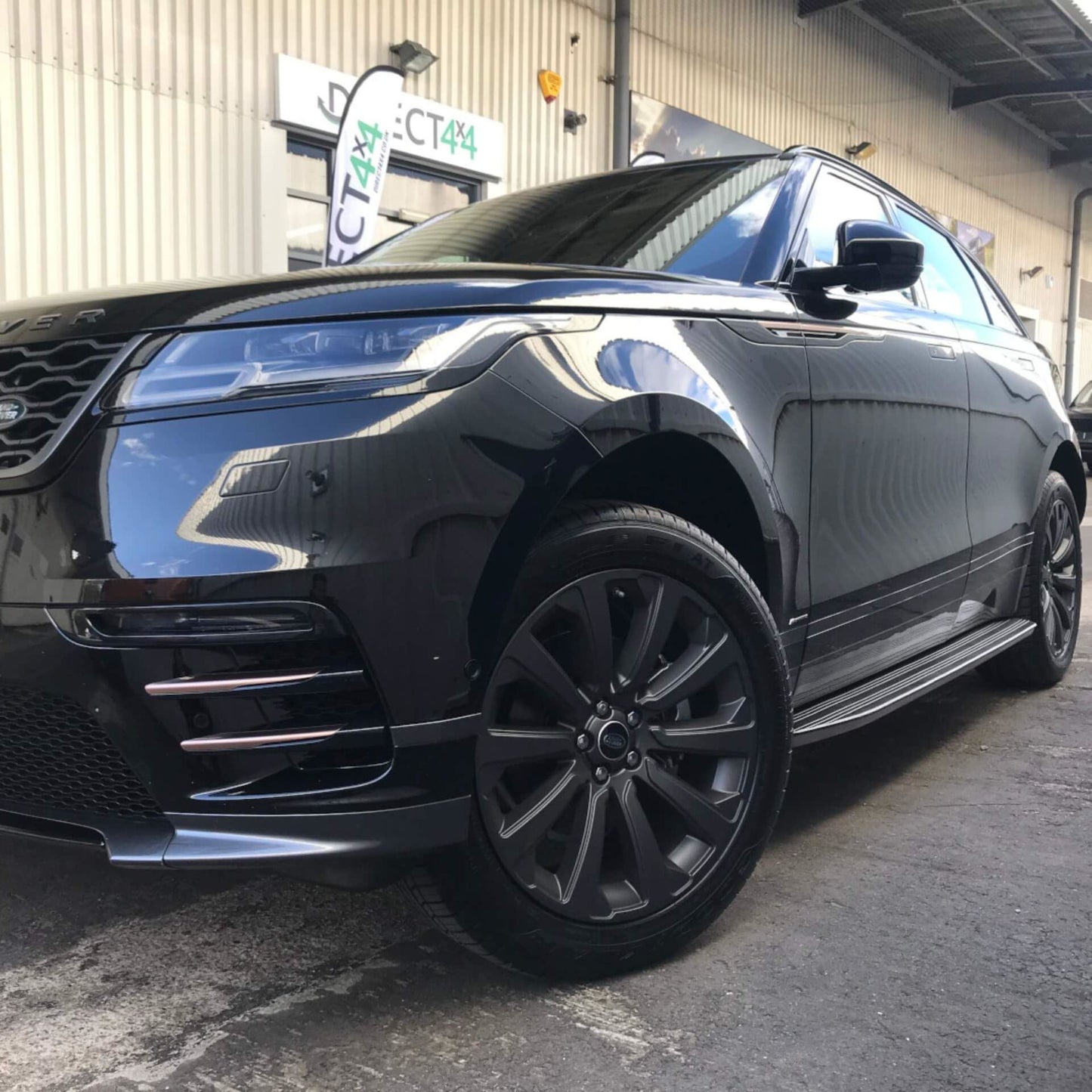 Direct4x4 Side Steps and Bars Black Raptor Side Steps Running Boards for Range Rover Sport 2013-2022 (L494)