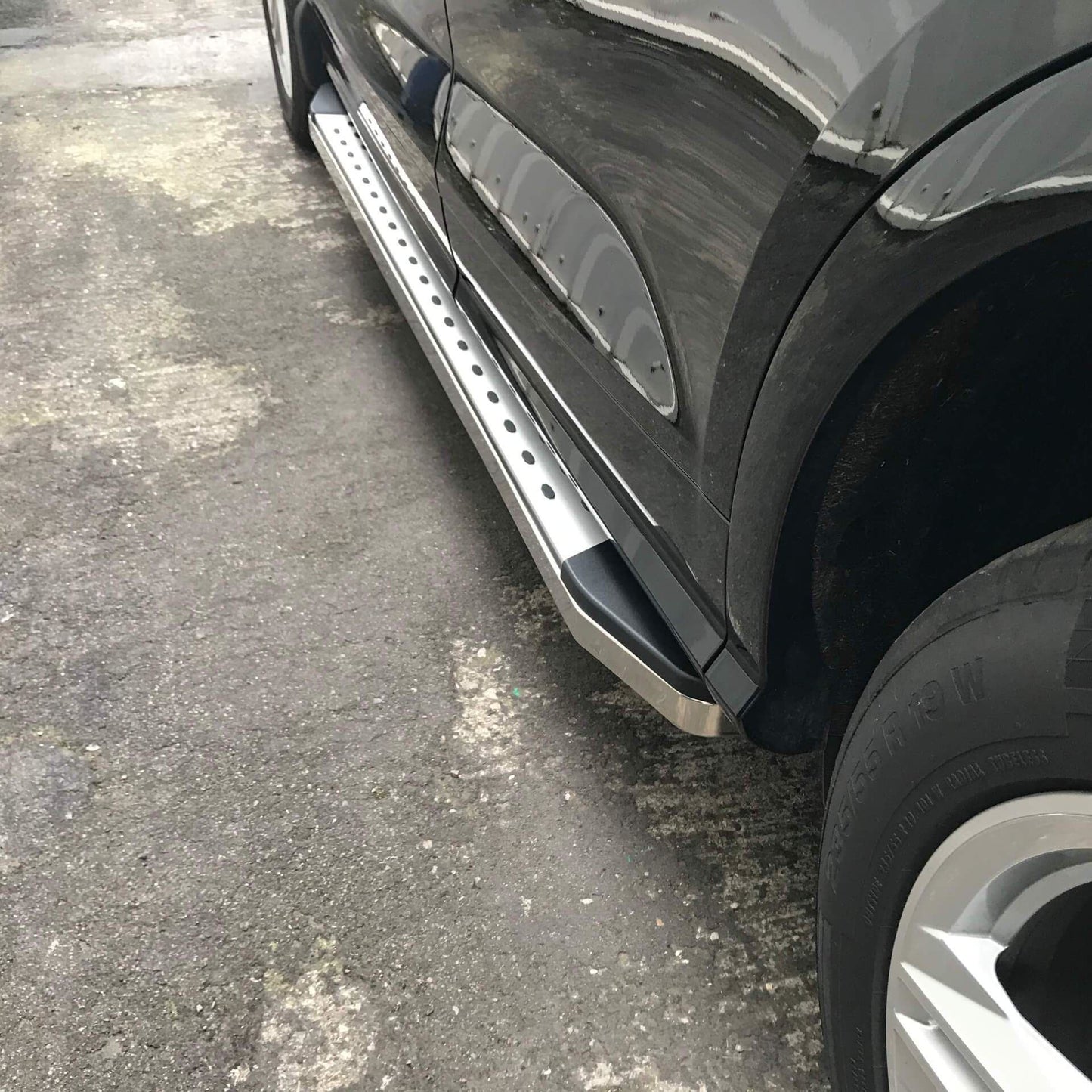 Direct4x4 Side Steps and Bars Freedom Side Steps Running Boards for Audi Q5 2017+