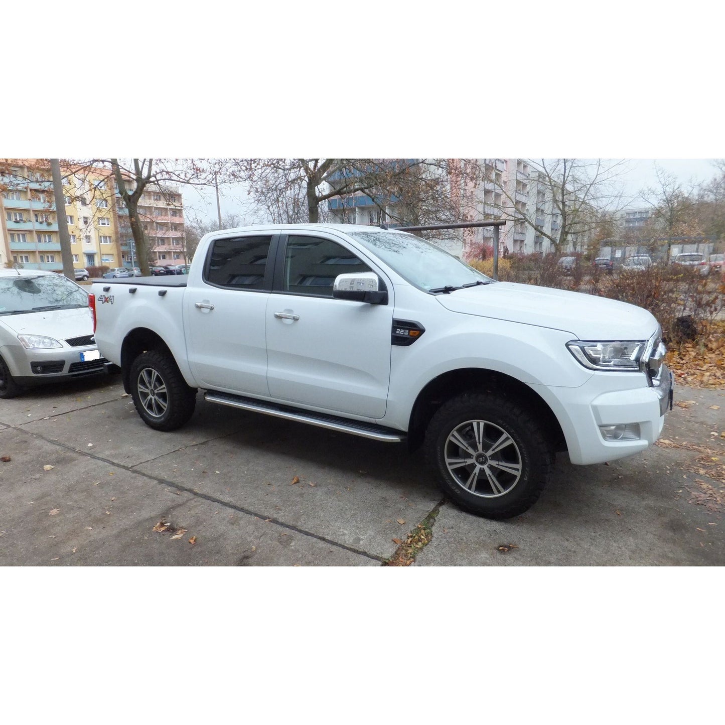 Direct4x4 Side Steps and Bars Premier Side Steps Running Boards for Ford Ranger 2012-2022 MK3 T6 (P375) DC