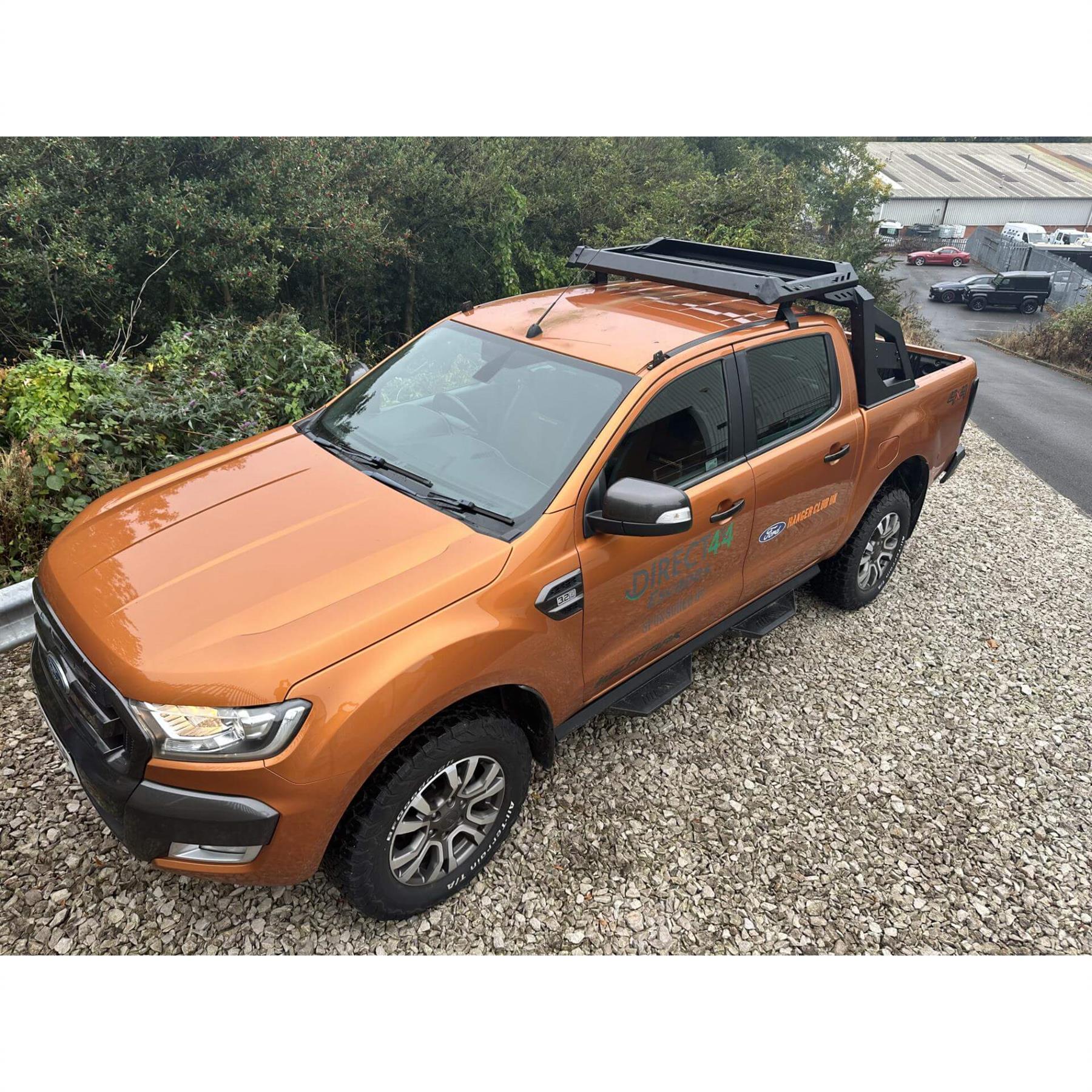 Direct4x4 Pickup Truck Roll Sports Bars Heavy-Duty Roll Sports Bar with Integrated Roof Rack for the Toyota Hilux 2016+