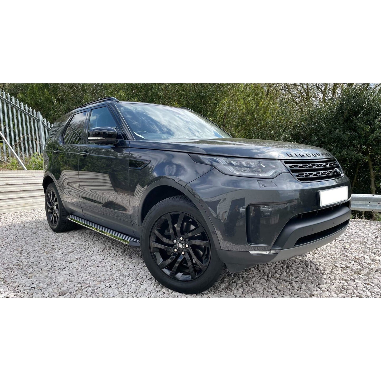 Direct4x4 Side Steps and Bars Stingray Side Steps Running Boards for Land Rover Discovery 5 2017+