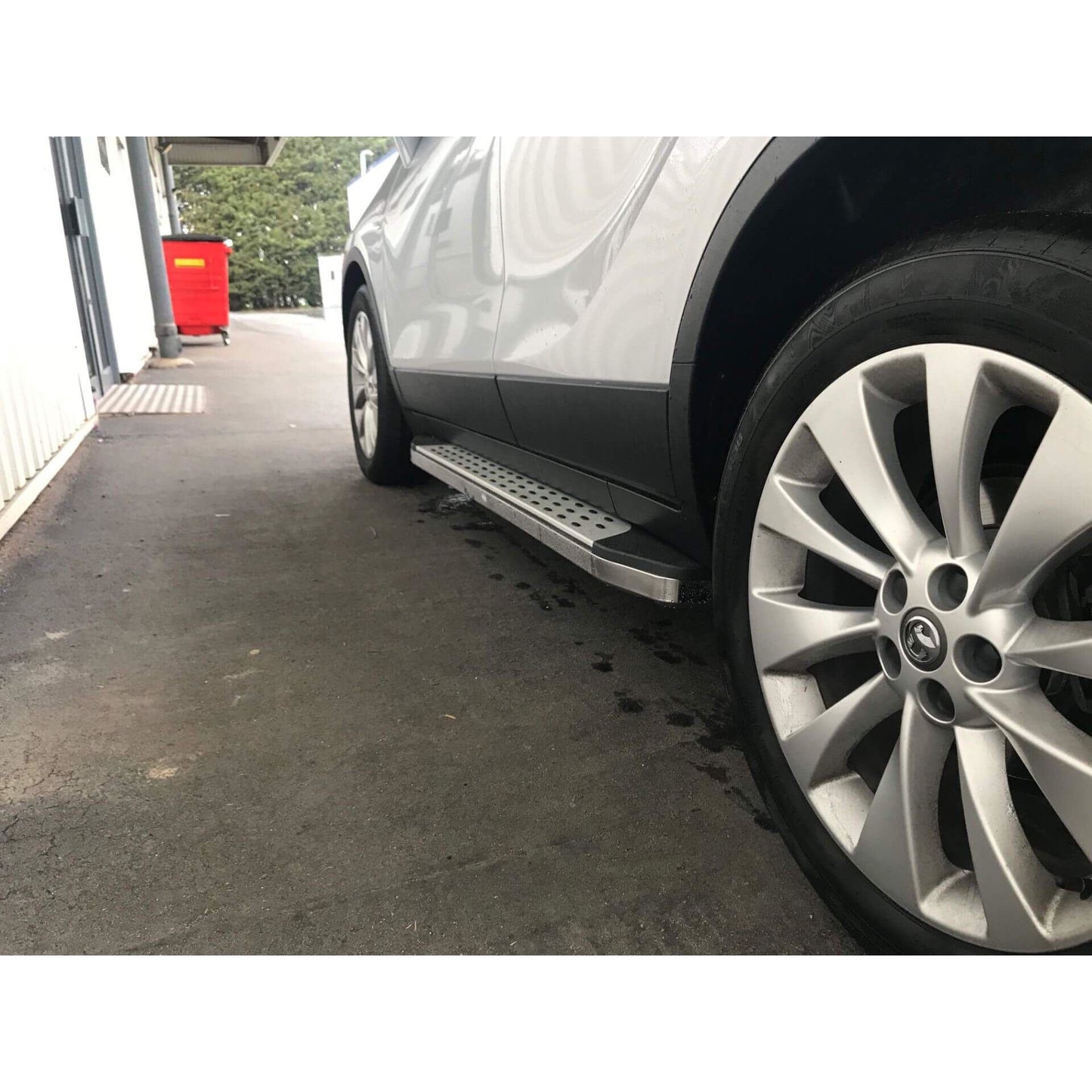 Direct4x4 Side Steps and Bars Freedom Side Steps Running Boards for Vauxhall Opel Mokka 2012-2019