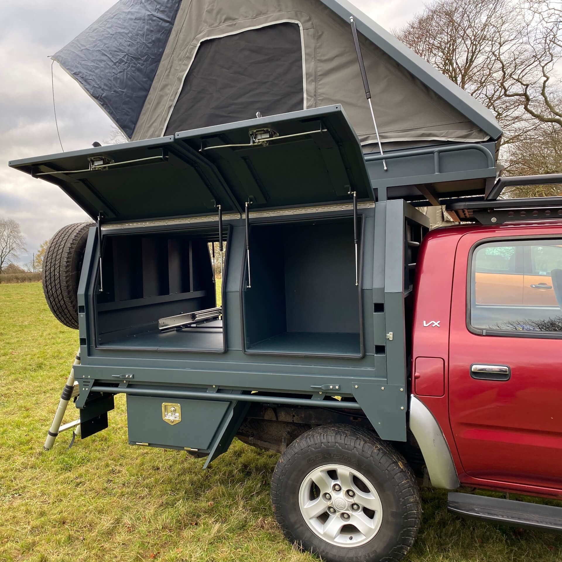 Direct4x4 Pickup Truck Hardtop Canopies Expedition Pickup 2-Person Camping Pod for use with the Direct4x4 UTE Flatbed
