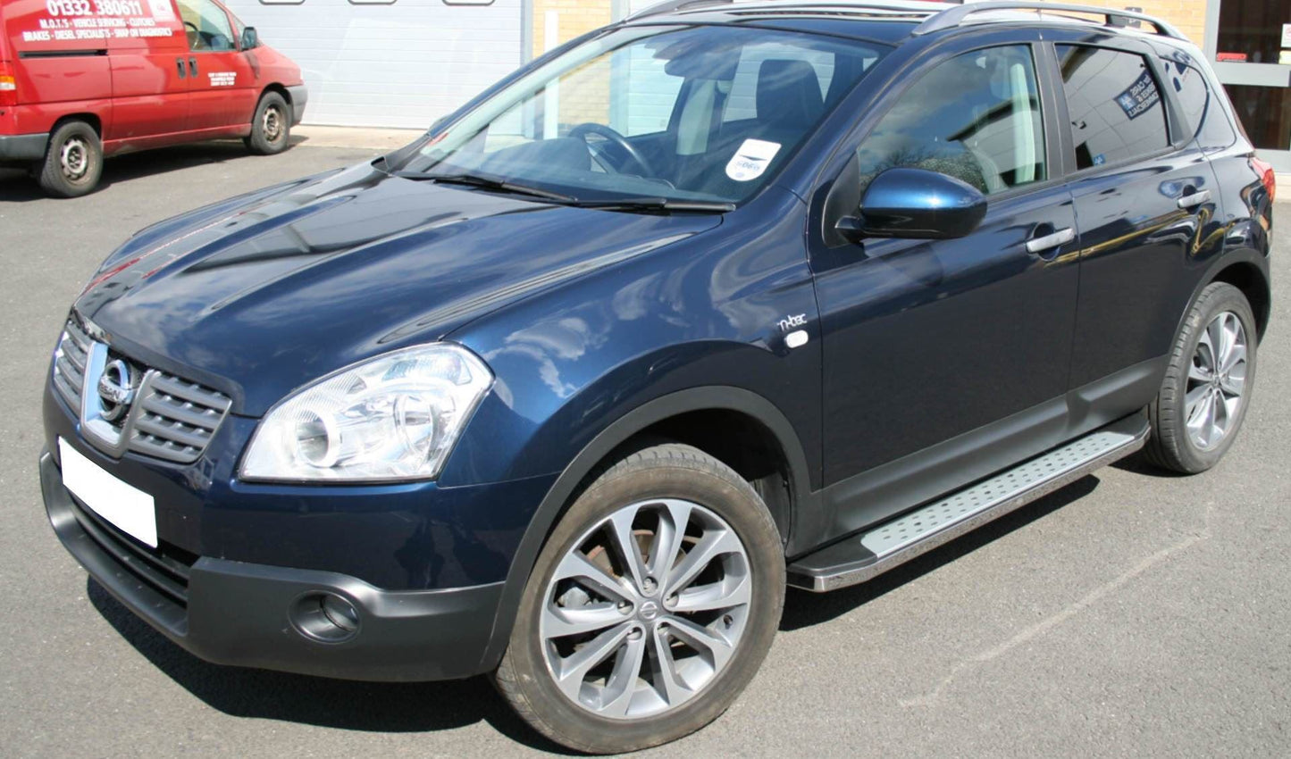 Direct4x4 Side Steps and Bars Freedom Side Steps Running Boards for Nissan Qashqai 2007-2013