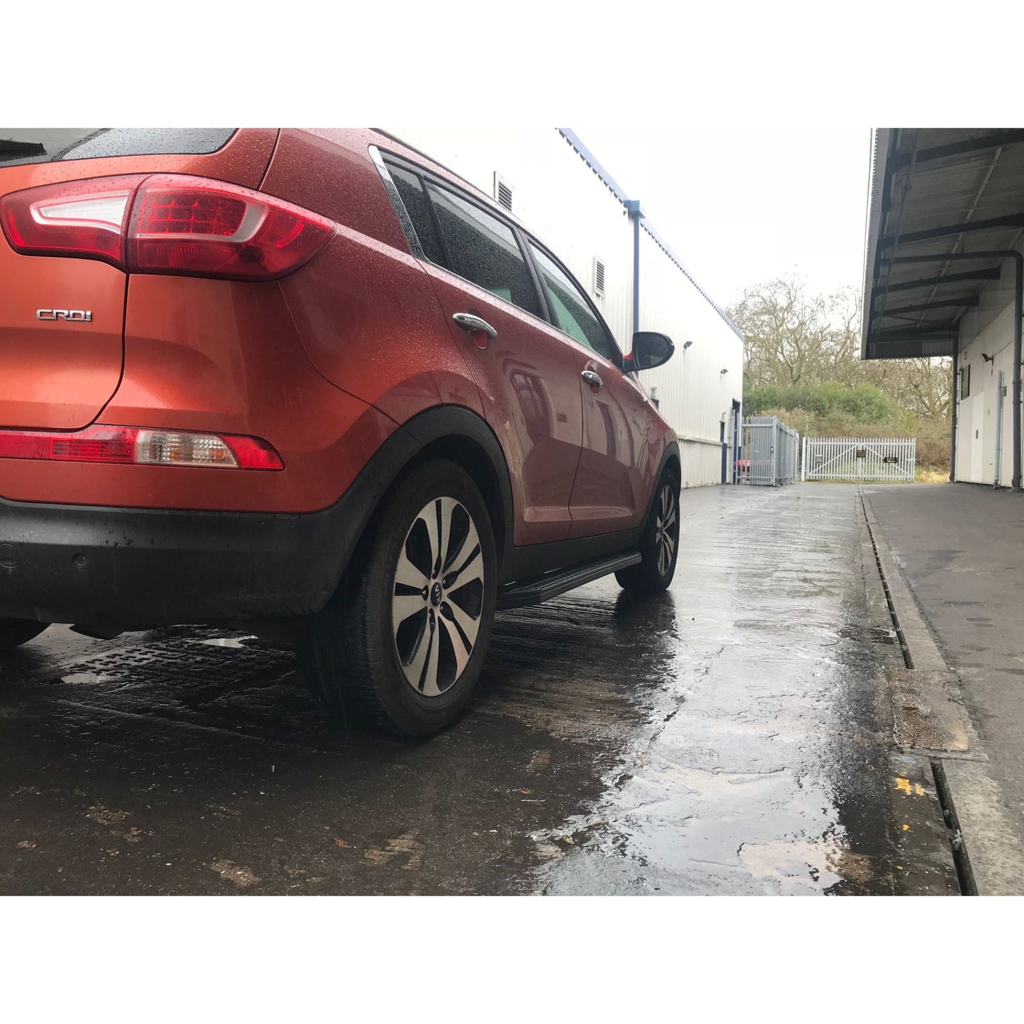 Direct4x4 Side Steps and Bars Black Raptor Side Steps Running Boards for Kia Sportage 2010-2015
