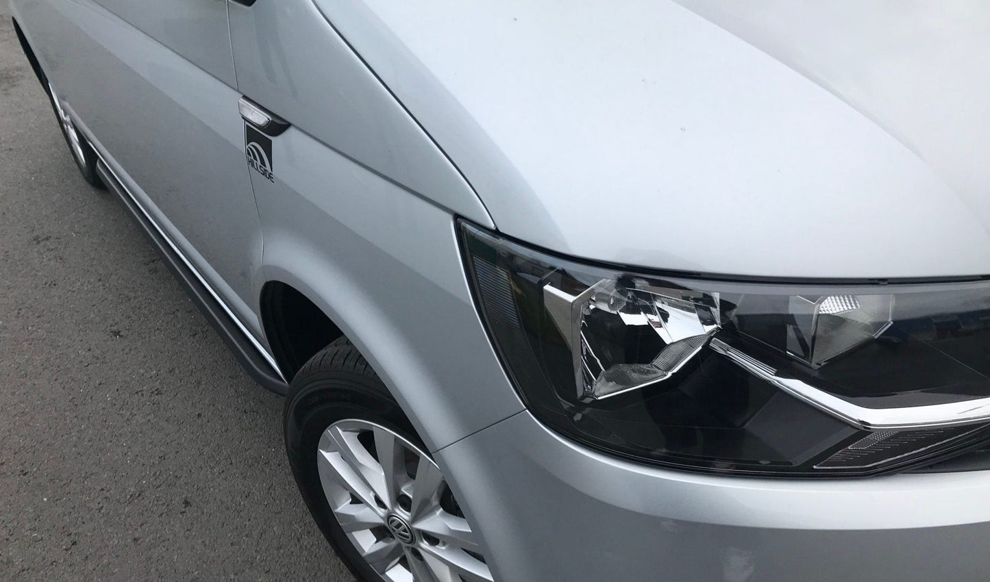 Direct4x4 Running Board Black Angular OE Style Side Bars for the Volkswagen Transporter T6 SWB