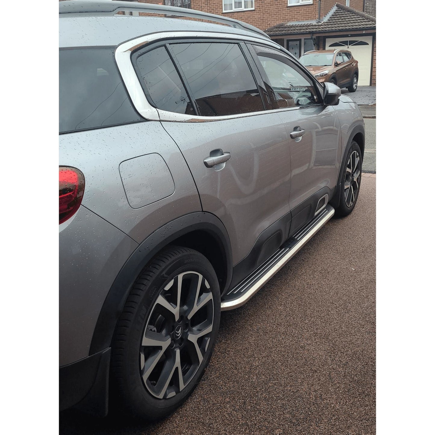 Direct4x4 Side Steps and Bars Premier Side Steps Running Boards for the Citroen C5 Aircross 2018-2025