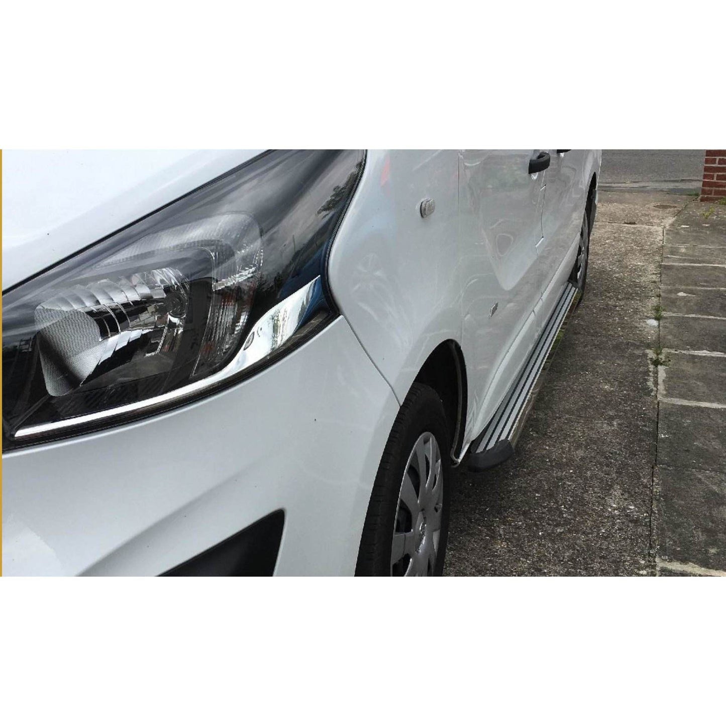Direct4x4 Side Steps and Bars Stingray Side Steps Running Boards for Vauxhall Opel Vivaro SWB 2014-2018