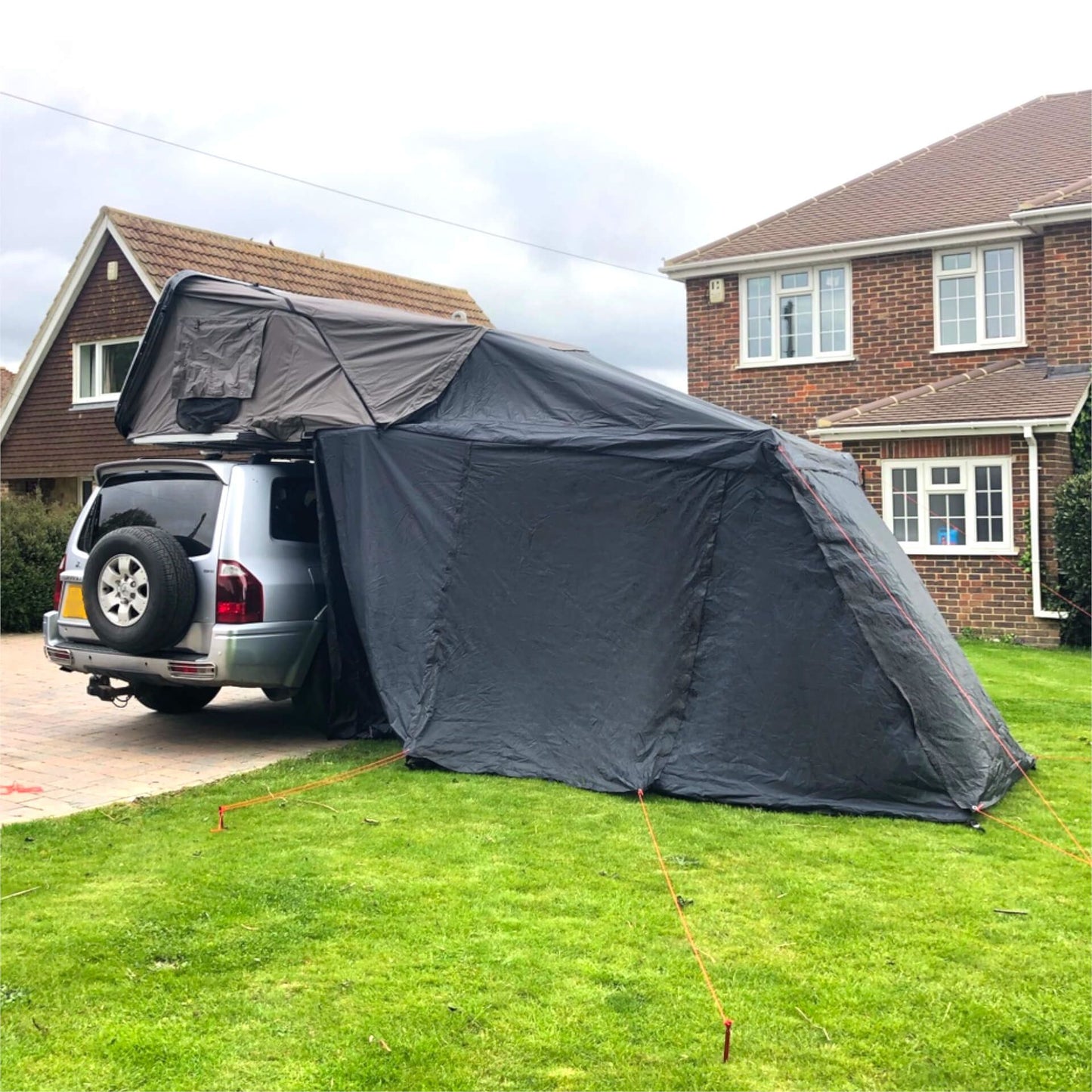 Direct4x4 Roof Top Tents Annex Addon for the Direct4x4 RoofTrekk 4 Person Roof Top Camping Tent in Grey