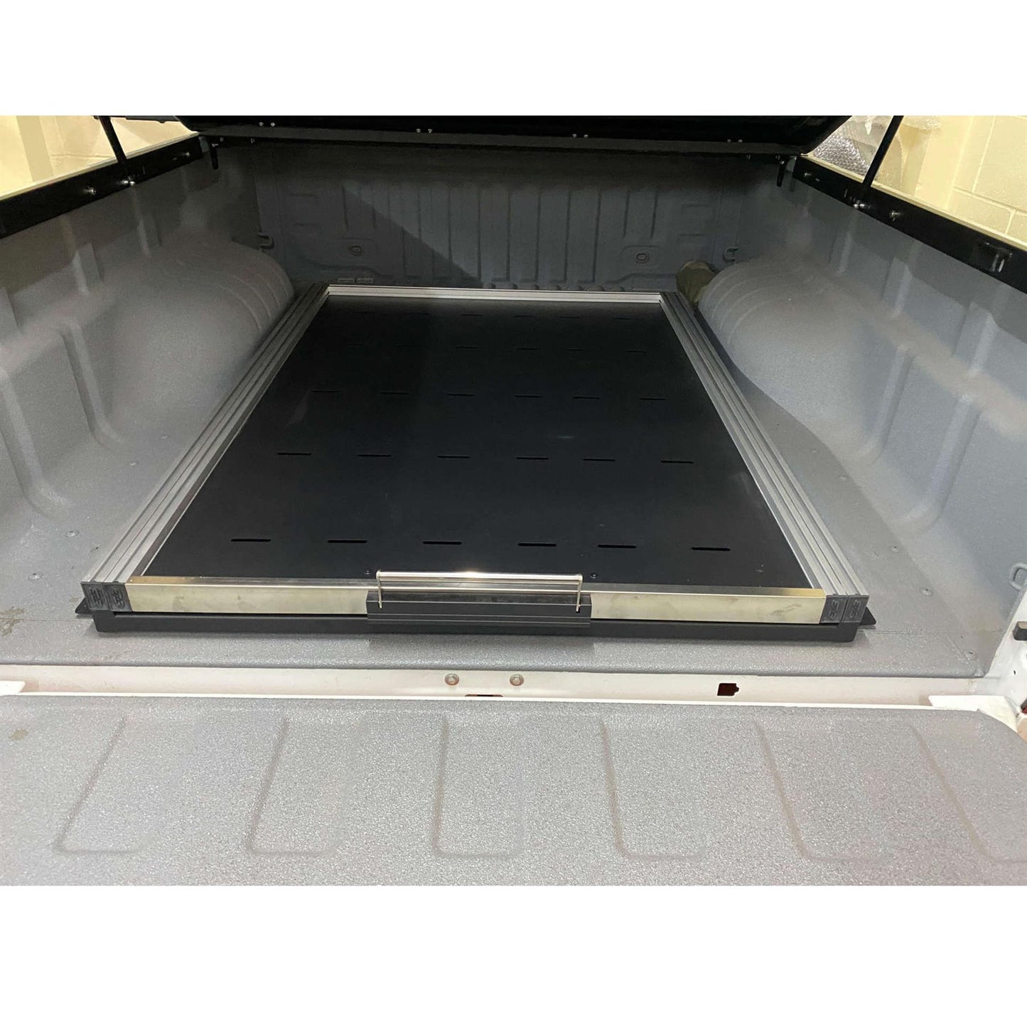 Direct4x4 Slideout Cargo Trays Universal Aluminium Full Width Glide Cargo Tray for Vans and Pickup Trucks