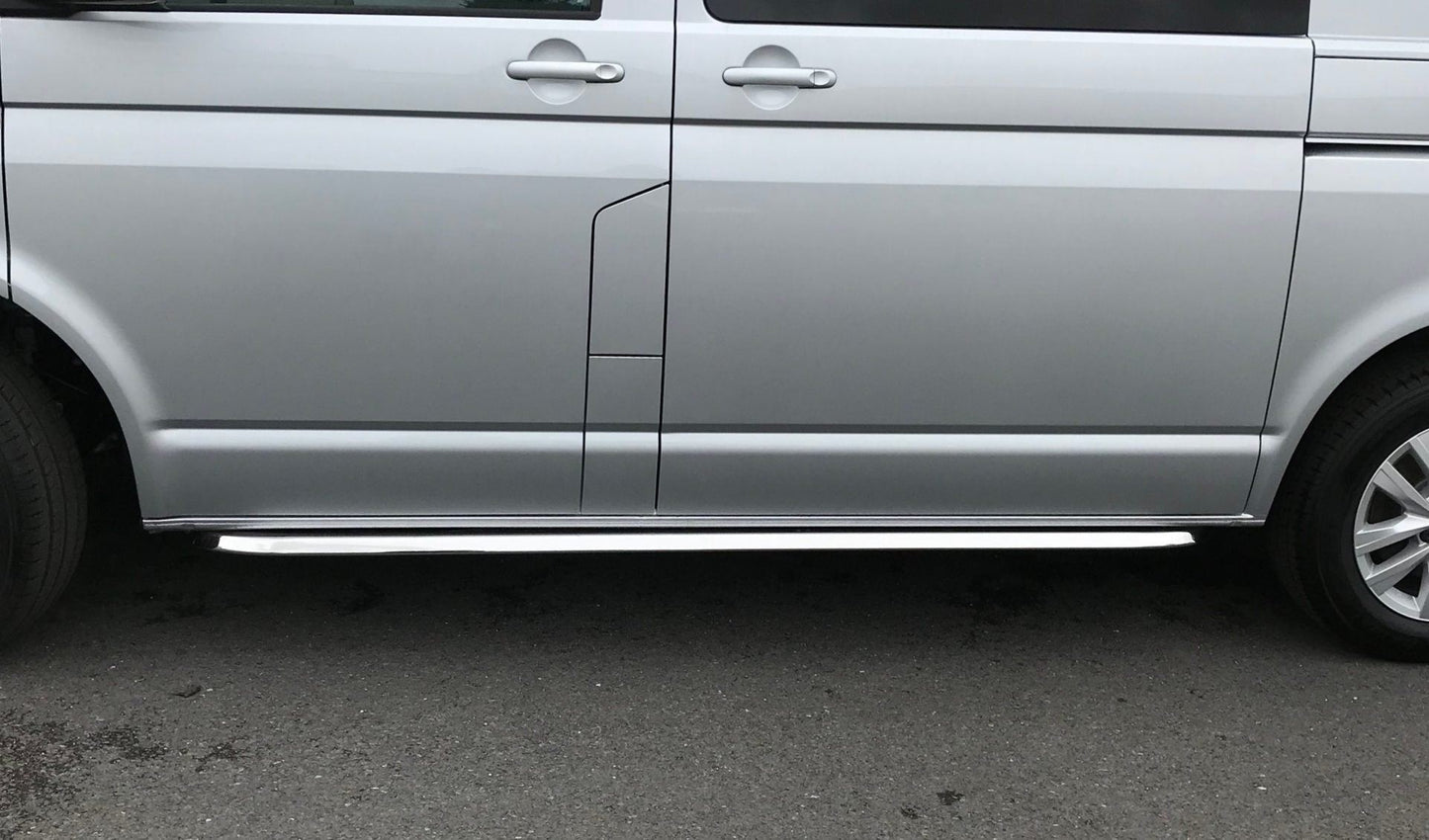 Direct4x4 Side Steps and Bars Stainless Steel Angular OE Style Side Bars for Volkswagen Transporter T5 SWB