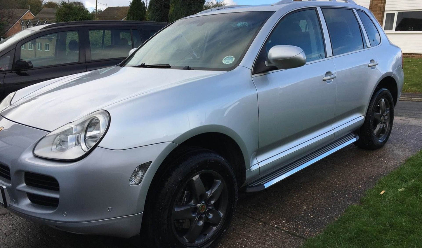 Direct4x4 Side Steps and Bars Stingray Side Steps Running Boards for Porsche Cayenne 2002-2007