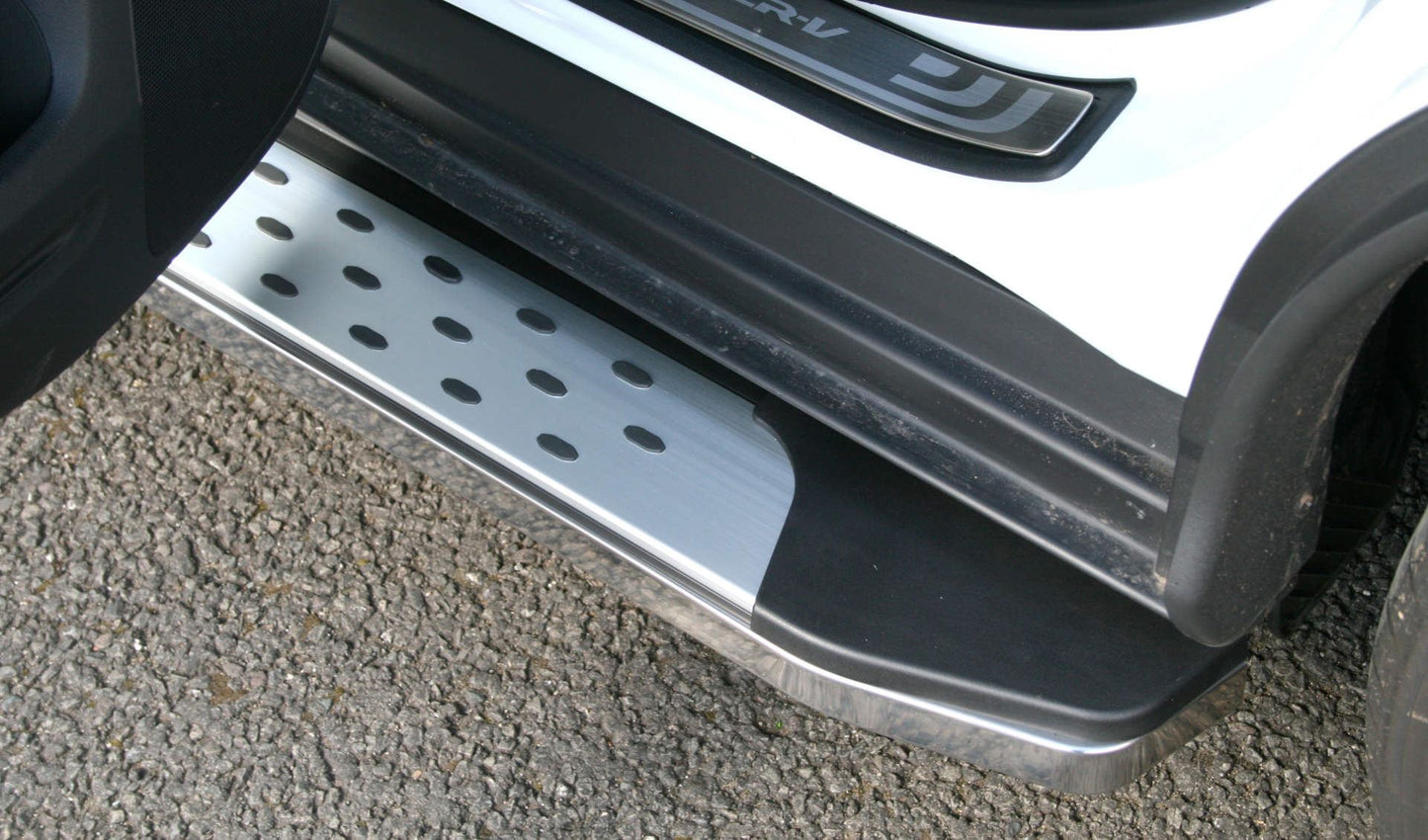 Direct4x4 Side Steps and Bars Freedom Side Steps Running Boards for Honda CR-V 2012-2017