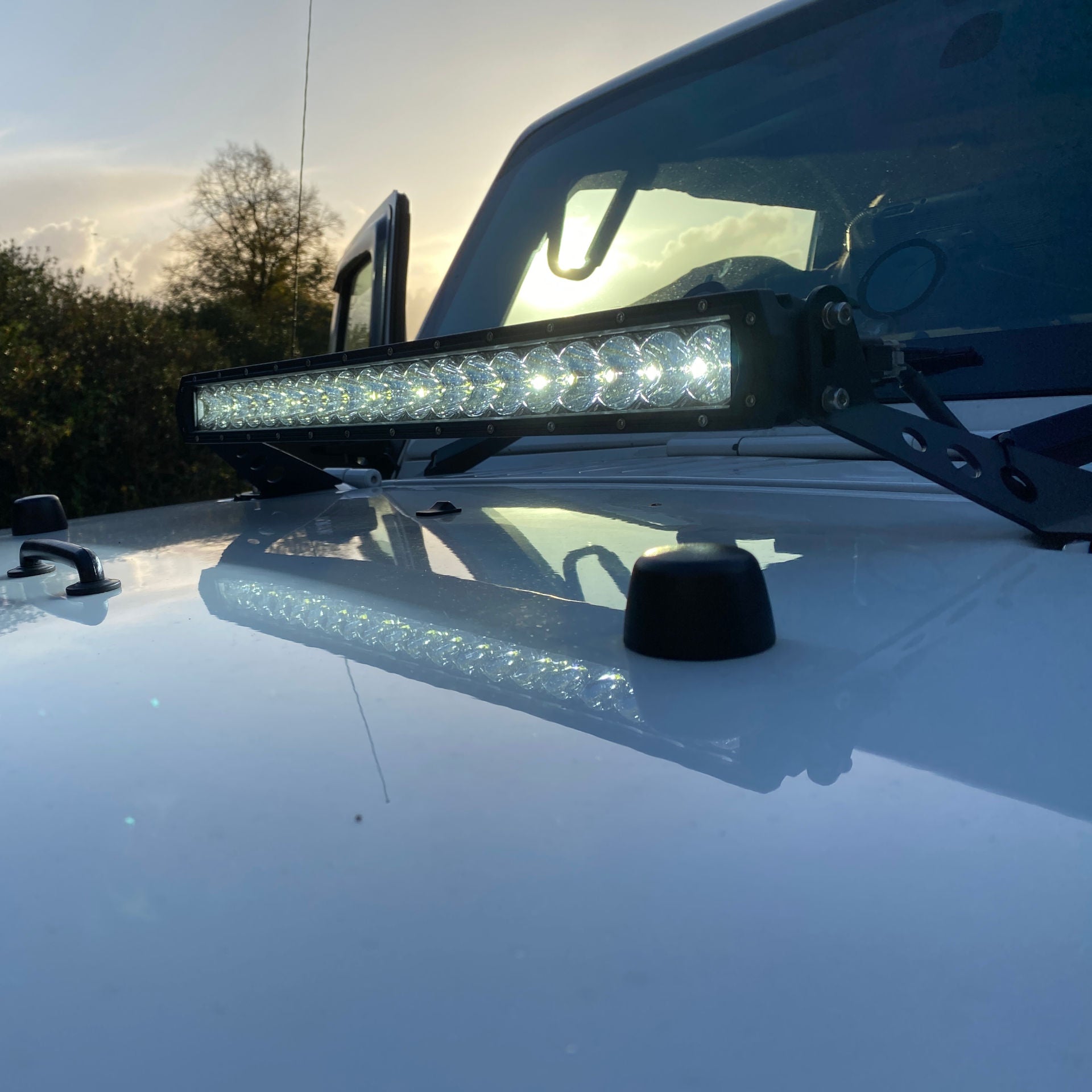 Direct4x4 Spotlights Ultra Thin Single Row 20PCS x 5W OSRAM Super Bright LED Light Bar