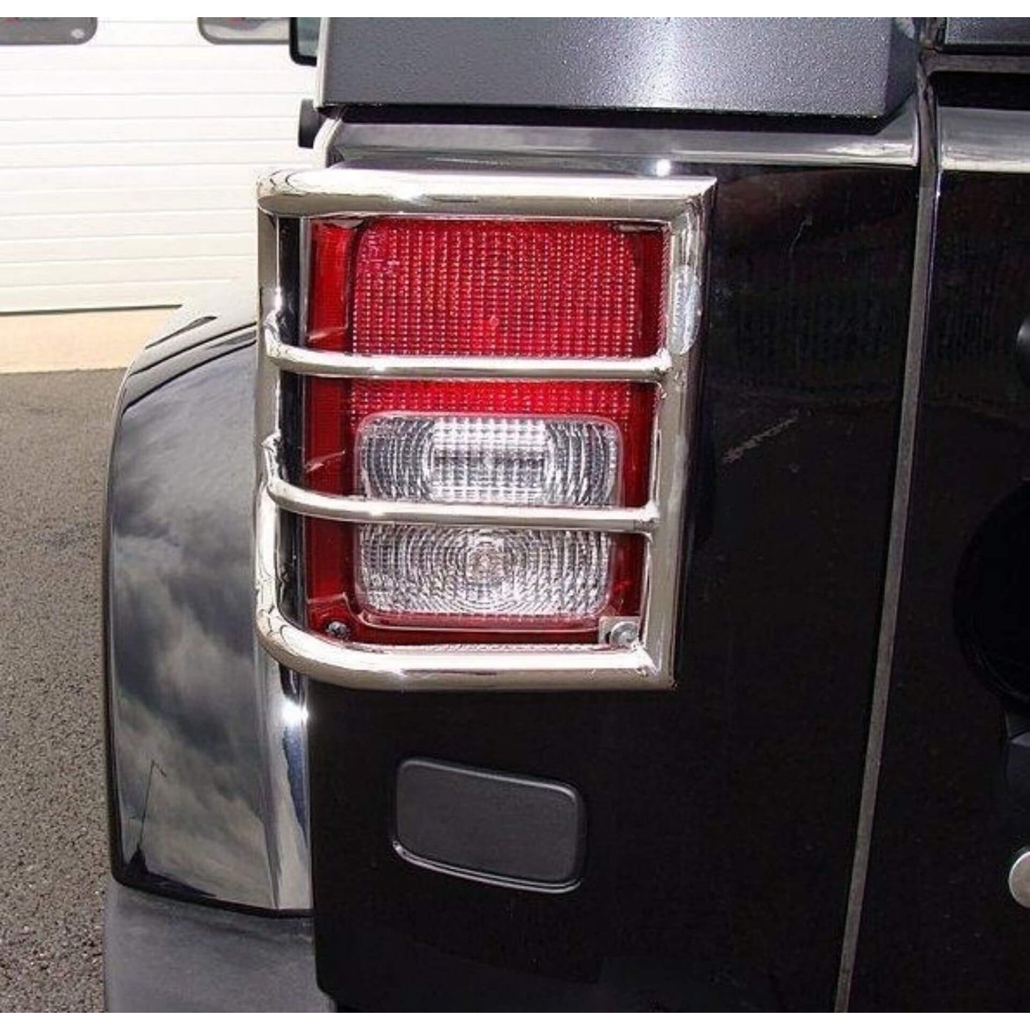 Direct4x4 Trim Accessories Stainless Steel Tail Light Guards for Jeep Wrangler JK Unlimited 4 Dr 2007-2017