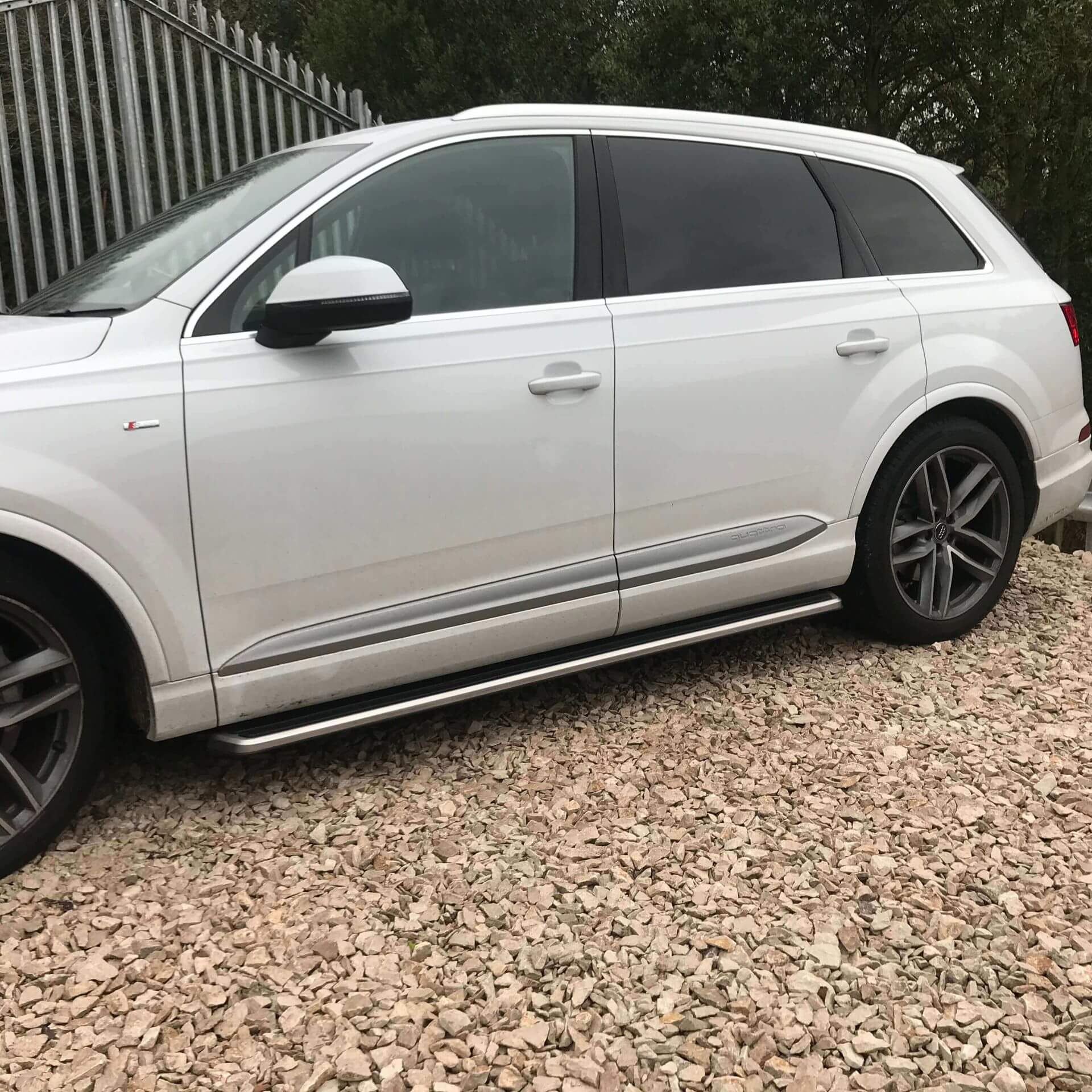 Direct4x4 Side Steps and Bars OE Style Side Steps Running Boards for Audi Q7 2016-2019