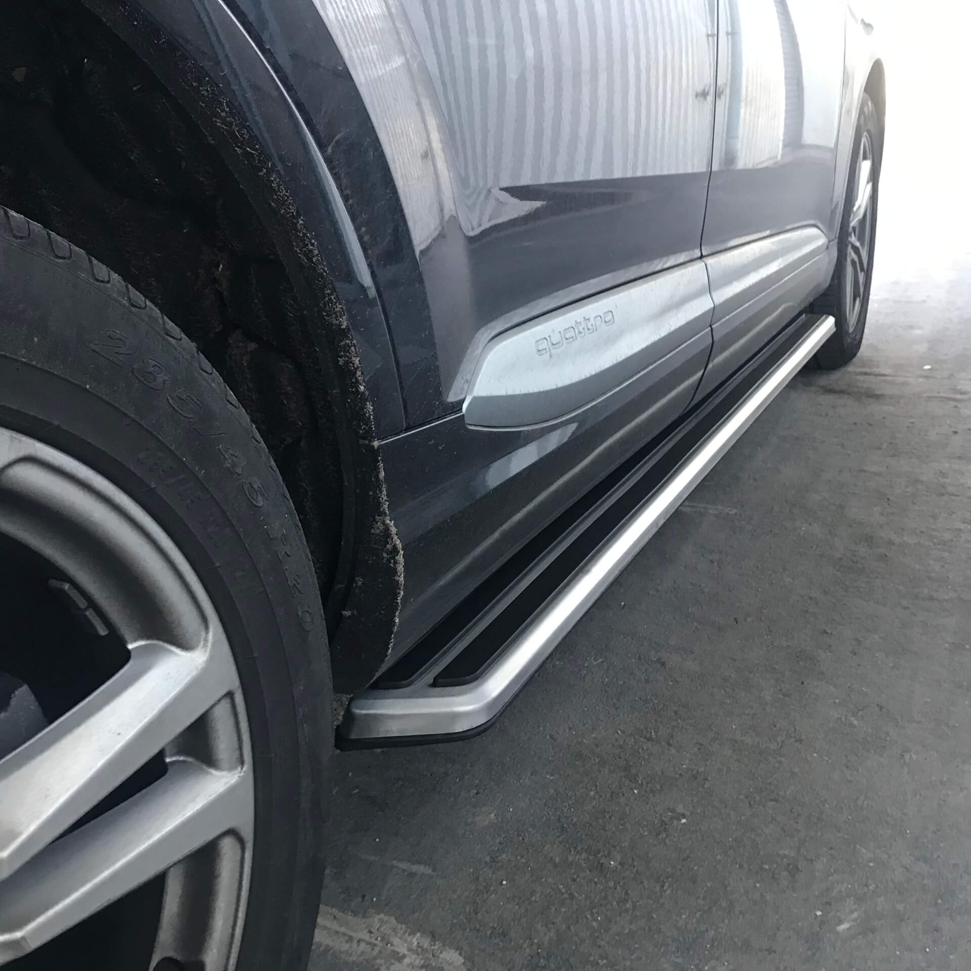 Direct4x4 Side Steps and Bars OE Style Side Steps Running Boards for Audi Q7 2016-2019