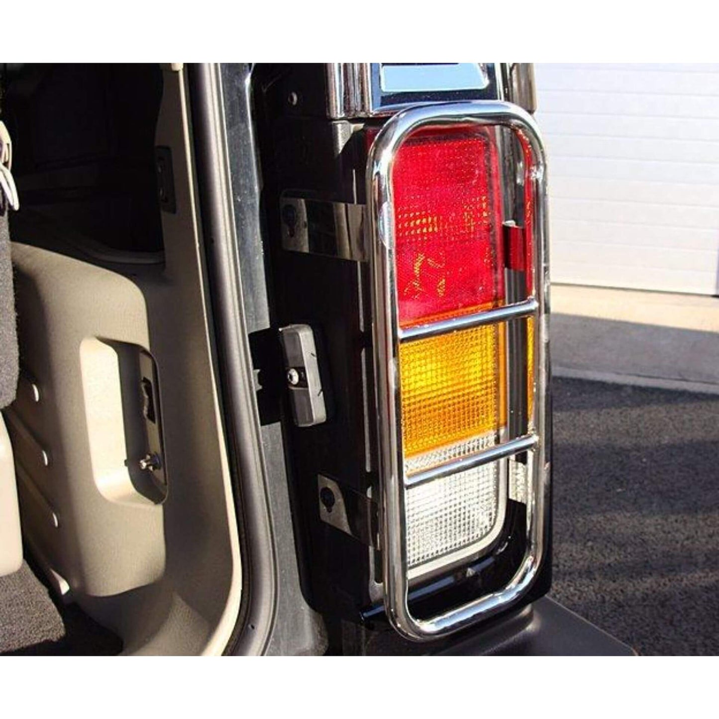 Direct4x4 Trim Accessories Stainless Steel Rear Tail Light Guards for Hummer H2