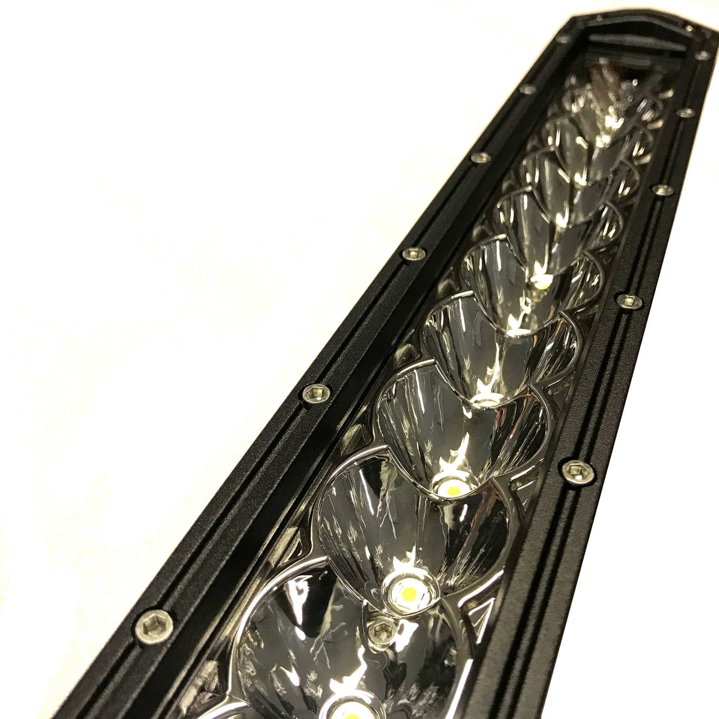 Direct4x4 Spotlights Ultra Thin Single Row 20PCS x 5W OSRAM Super Bright LED Light Bar