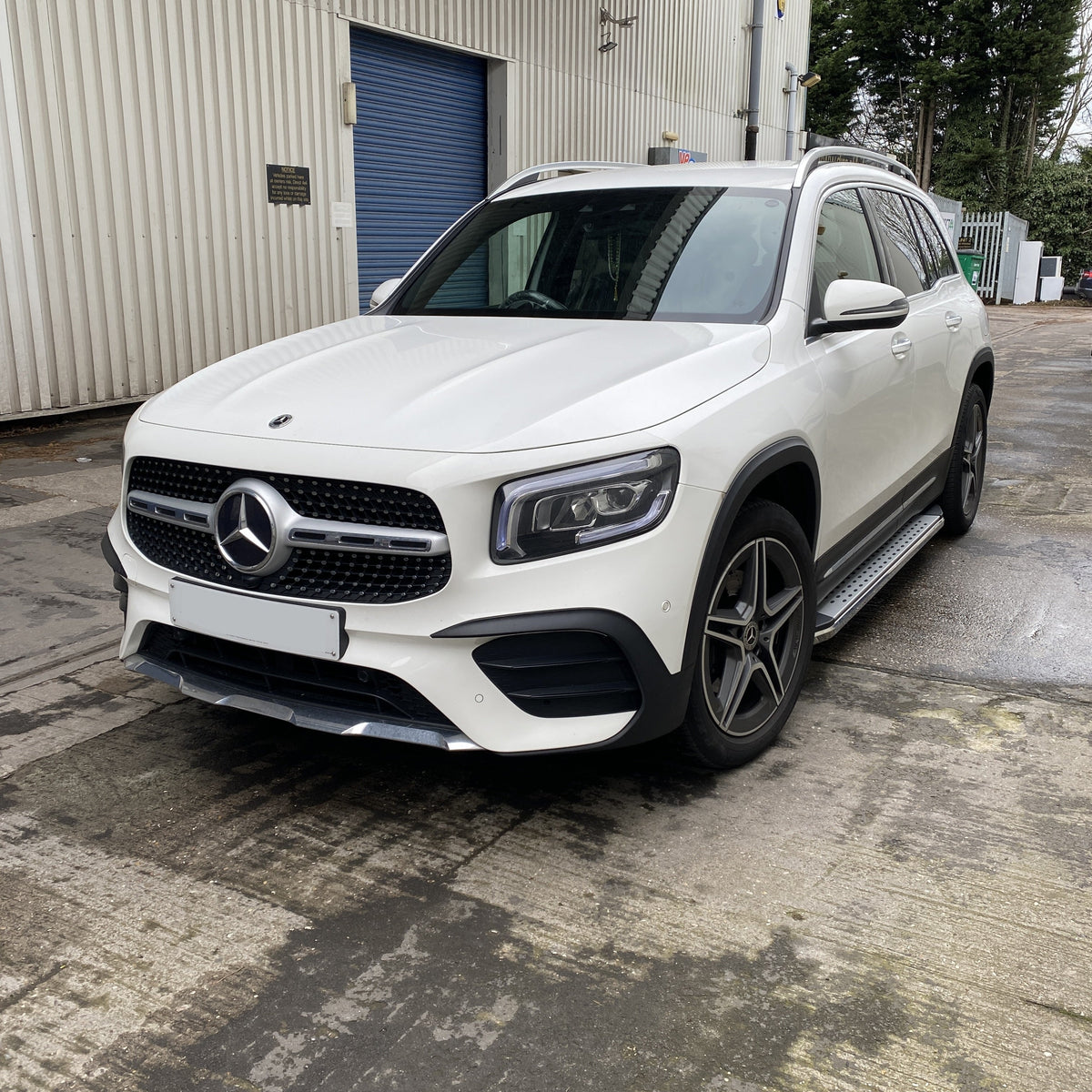 Direct4x4 accessories for Mercedes GLE vehicles with a photo of the front of a white Mercedes GLE