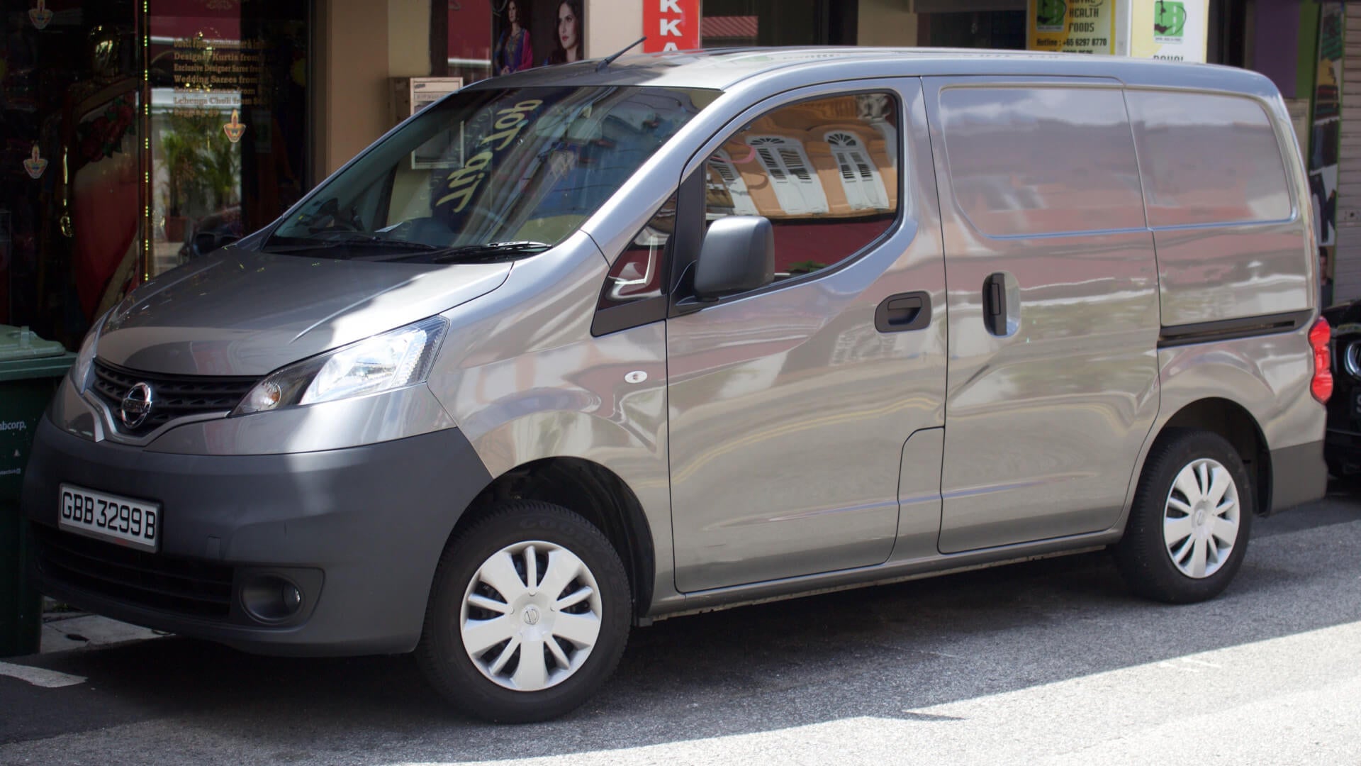 Direct4x4 Accessories for Nissan NV200 Vehicles