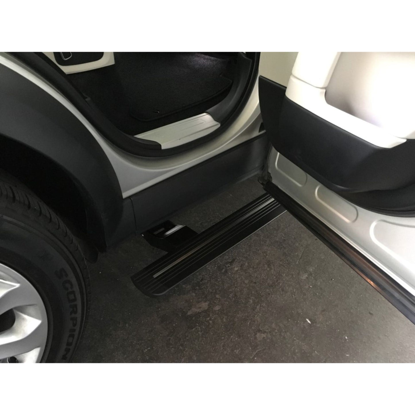 Electric Deployable Side Steps for Range Rover Velar 2017 Only