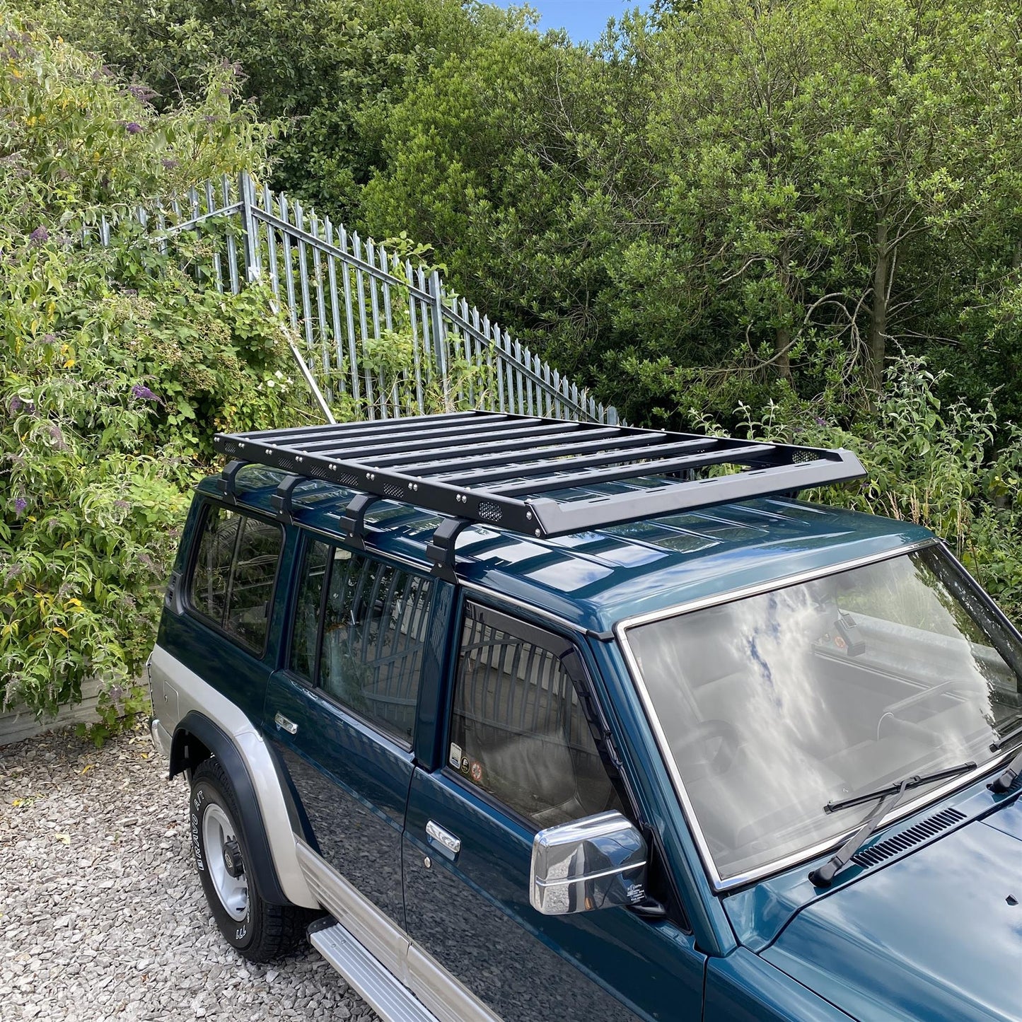 Low Profile Open Bar Roof Rack for the Nissan Patrol Y60