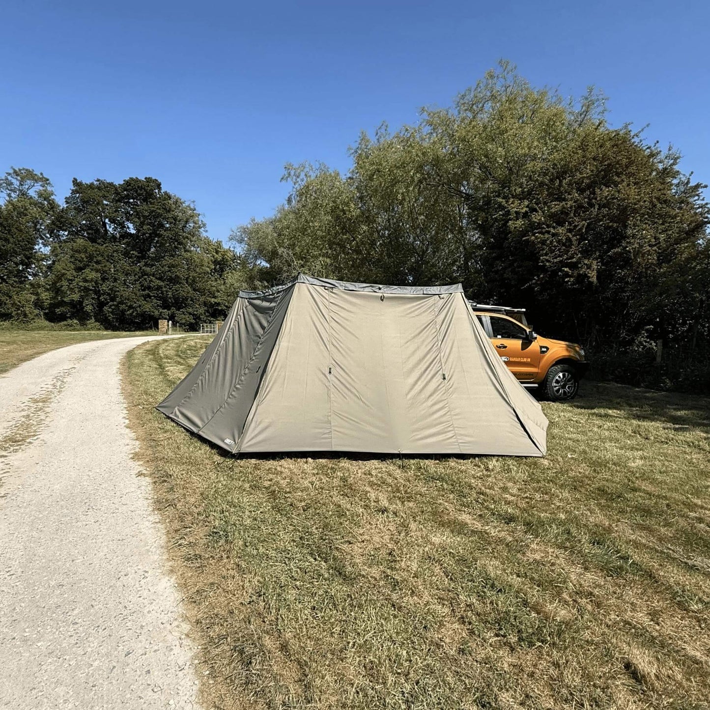 [CLEARANCE] 270-Degree RHS Granite Gray Hawkwing Fold-out Vehicle Side Awning + Side Walls