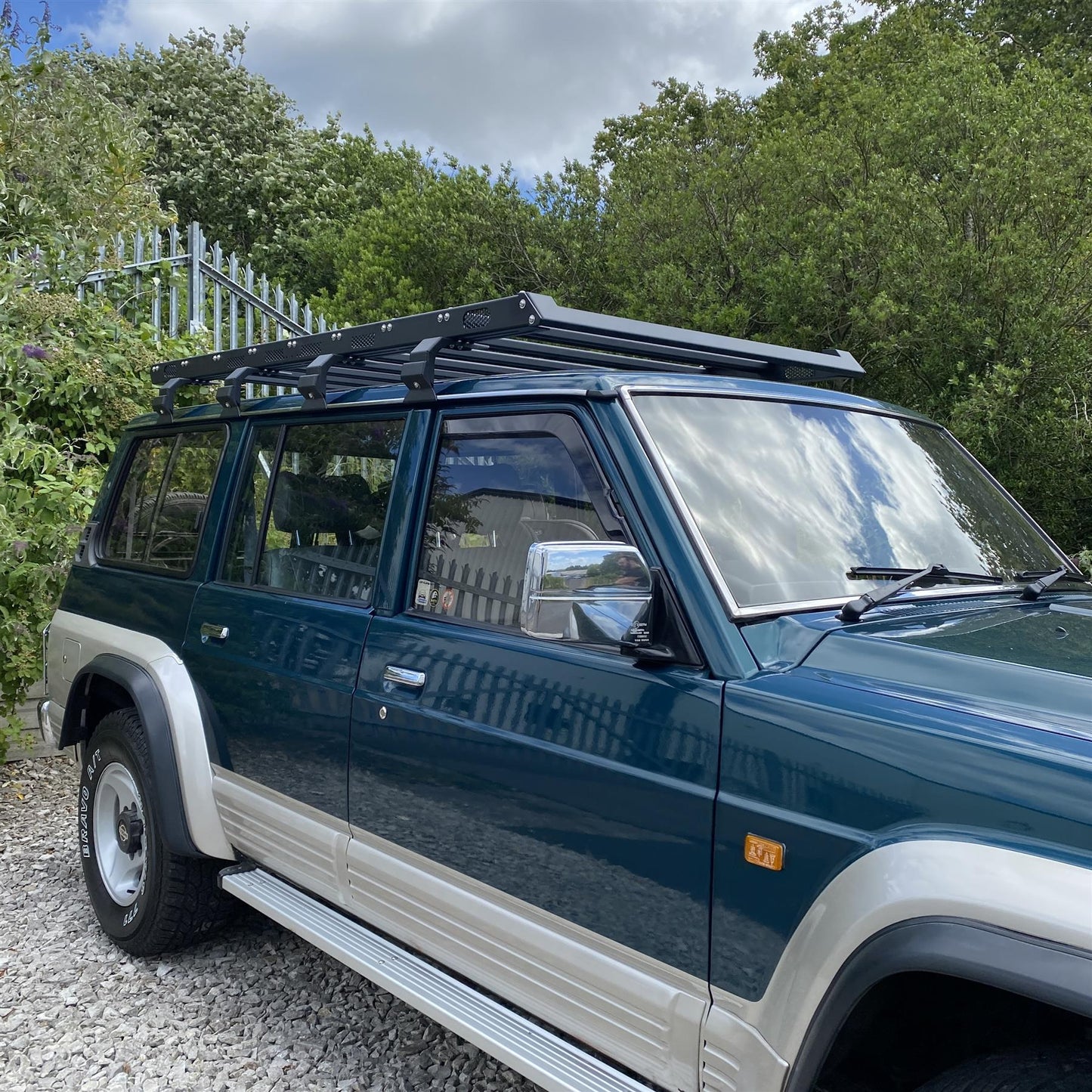 Low Profile Open Bar Roof Rack for the Nissan Patrol Y60