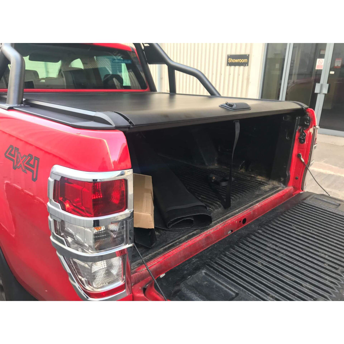 [CLEARANCE] Roll & Lock (Style B) Load Bed Tonneau Cover for Ford Ranger 2012-2022 MK3 T6 (P375) DC