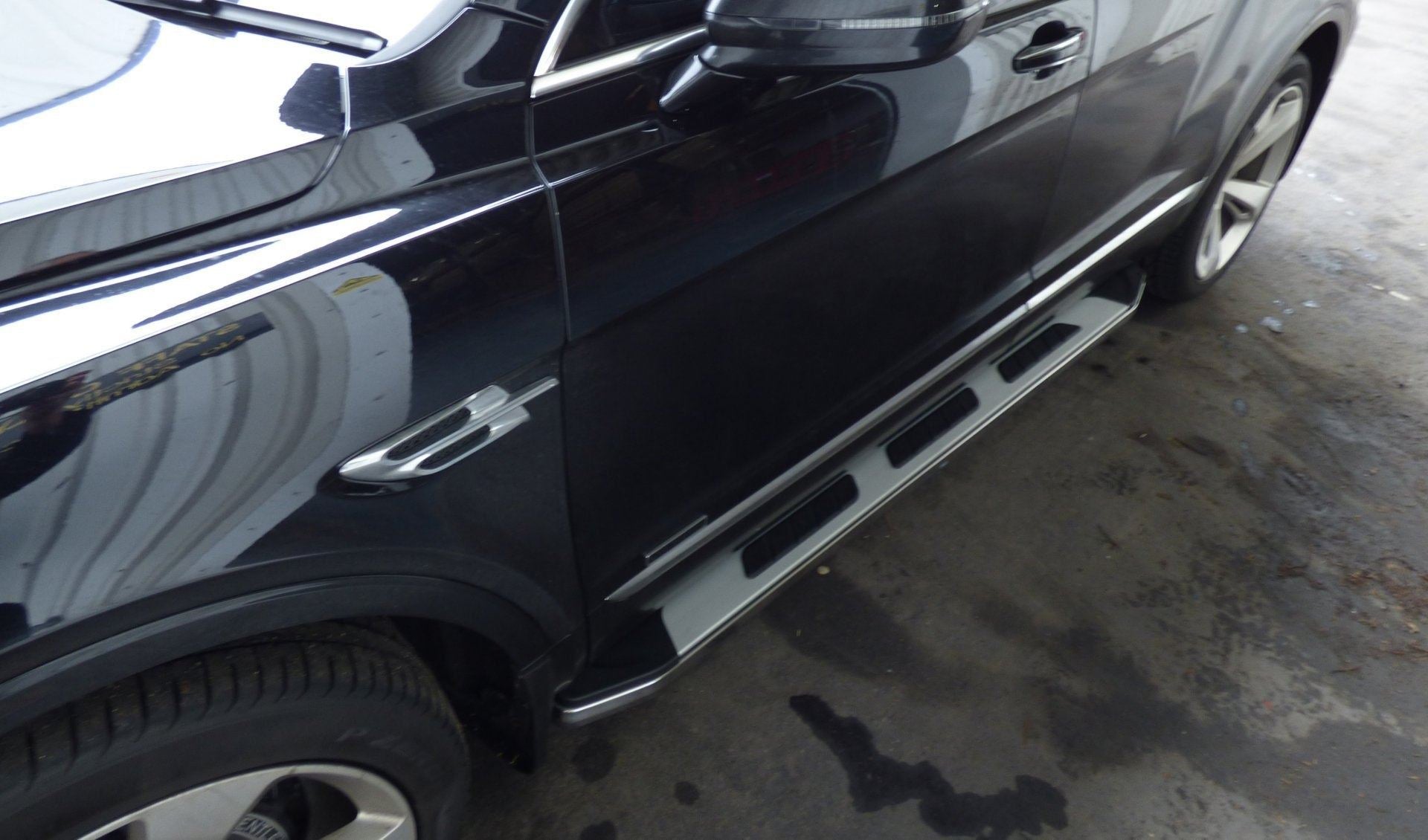 Direct4x4 Side Steps and Bars Suburban Side Steps Running Boards for Bentley Bentayga