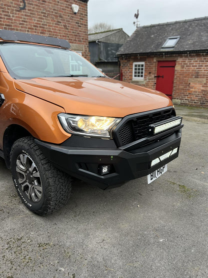[CLEARANCE] Expedition Style Front Bumper with LED Light Bar for the Ford Ranger T7 16-18