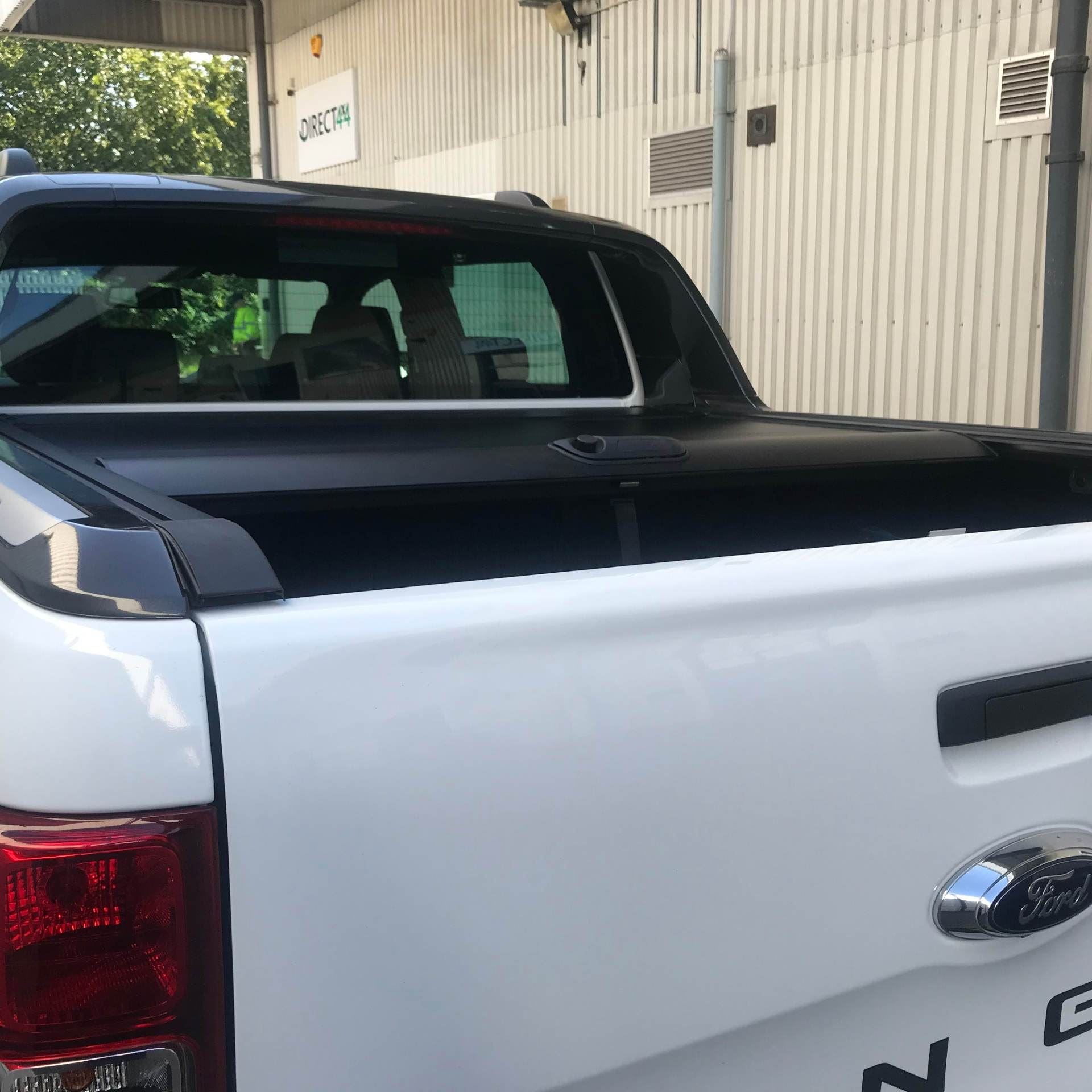 Direct4x4 Side Steps and Bars Roll & Lock Style Pickup Tonneau Cover for the Ford Ranger 2012+ (inc. Wildtrak)