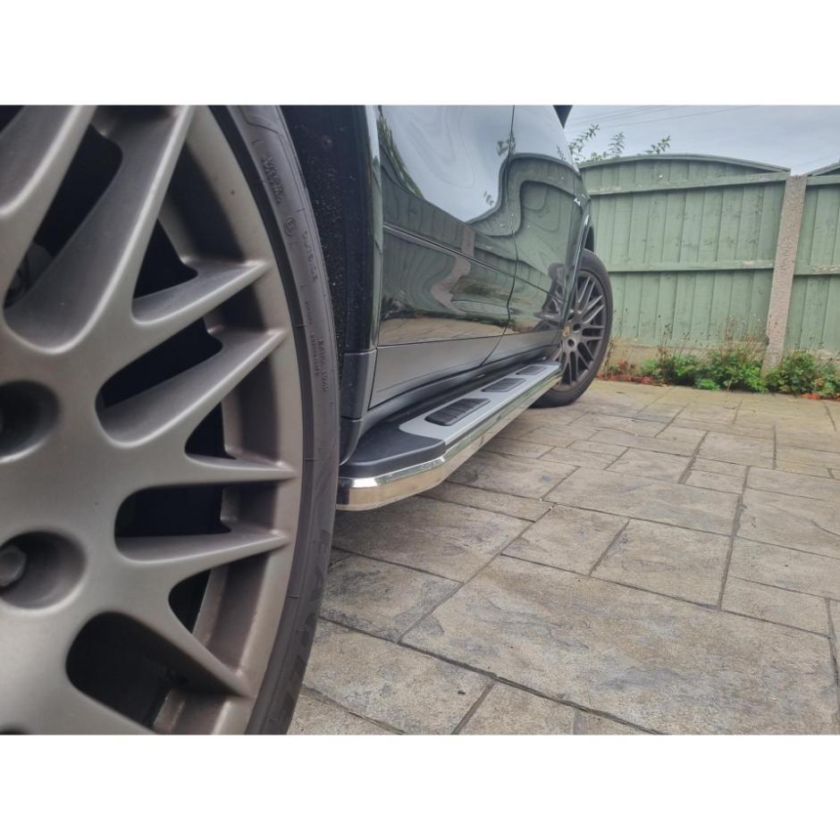 Direct4x4 Side Steps and Bars Suburban Side Steps Running Boards for Porsche Cayenne 2010-2017