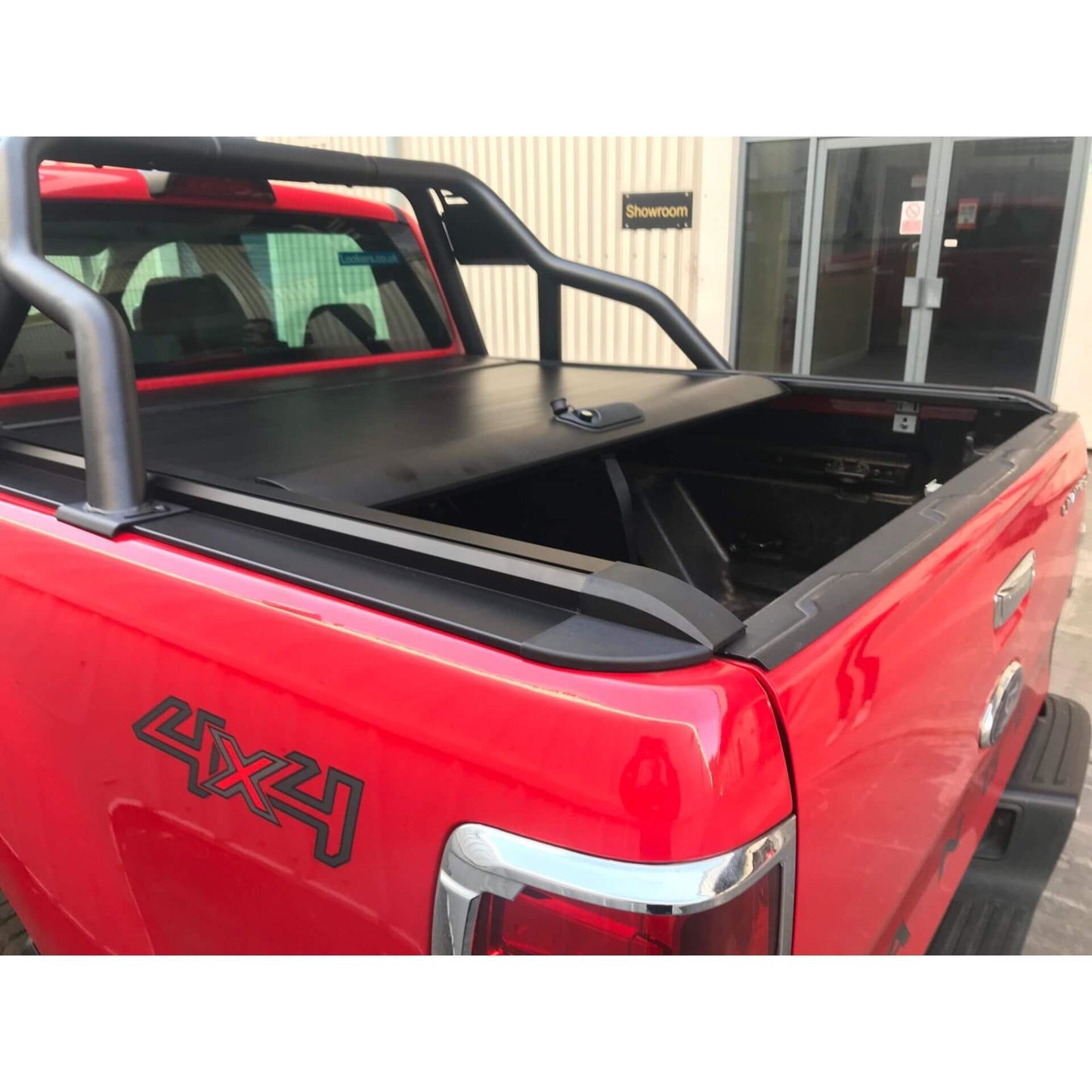 Direct4x4 Pickup Truck Tonneau Covers [CLEARANCE] Roll & Lock Style Load Bed Tonneau Cover for Ford Ranger 2012-2022 MK3 T6 (P375) DC