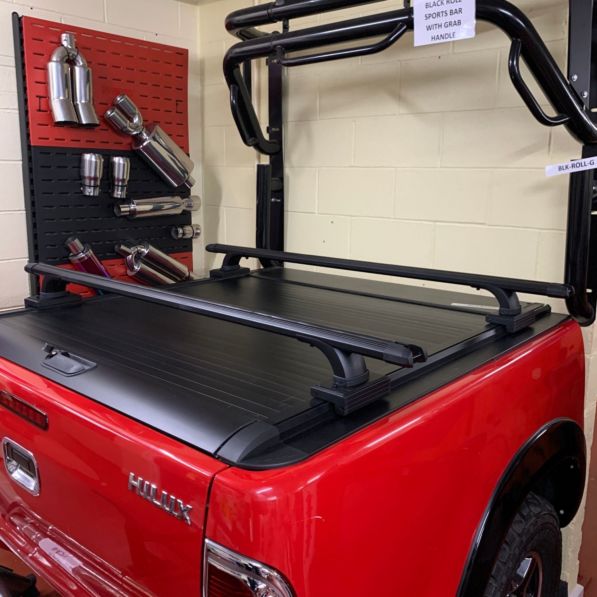 Low Profile Pickup Adjustable Cargo Rack Bars Fits with Roll Lock Covers