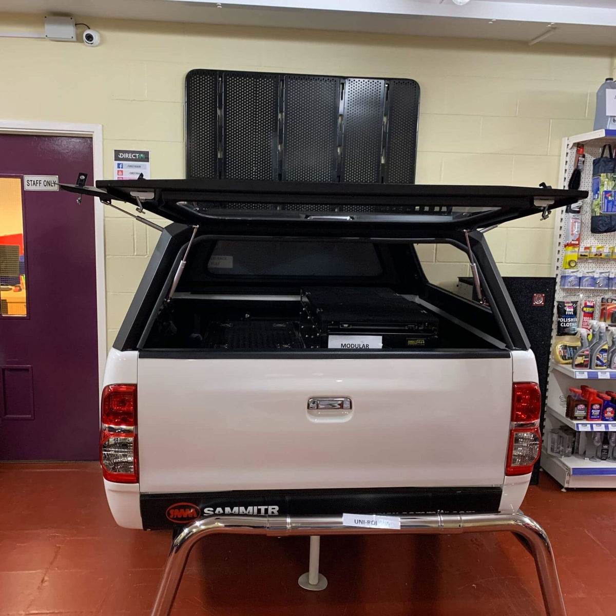 Direct4x4 Pickup Truck Hardtop Canopies Aluminium Expedition Load Bed Canopy for the Toyota Hilux 2016+ Double Cab