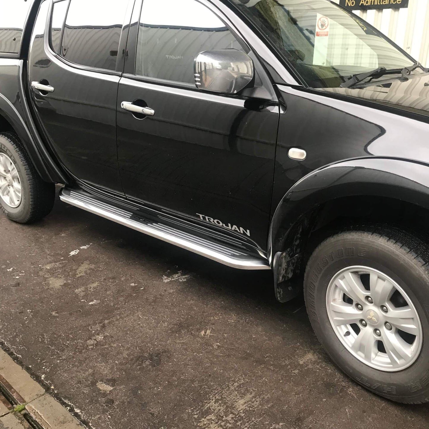 Premier Side Steps Running Boards for Mitsubishi L200 Double Cab 2005-2015