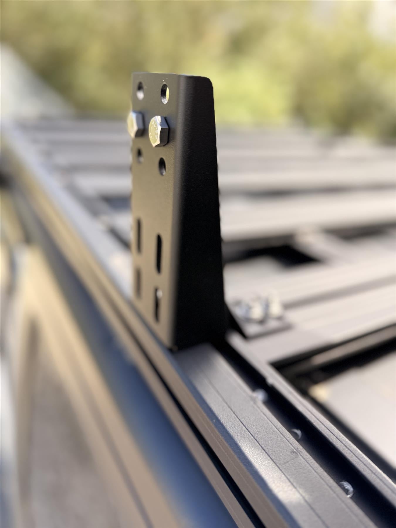 Direct4x4 Roof Rack Accessories Side Awning Brackets for Direct4x4 270-180 and Pullout Awnings