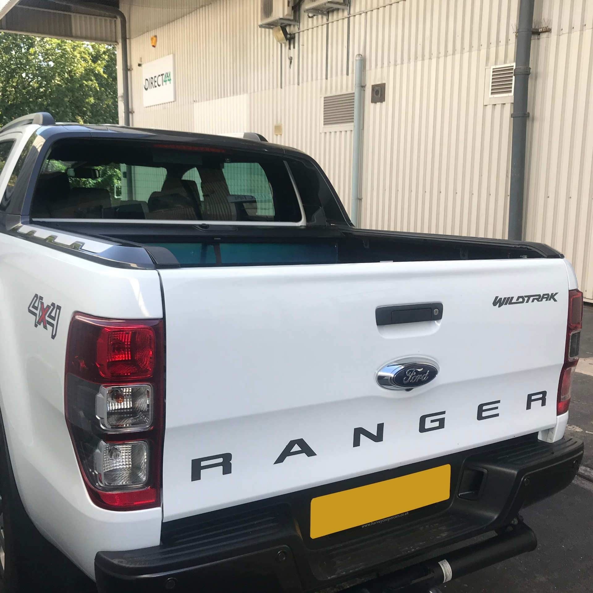 Direct4x4 Side Steps and Bars Roll & Lock Style Pickup Tonneau Cover for the Ford Ranger 2012+ (inc. Wildtrak)