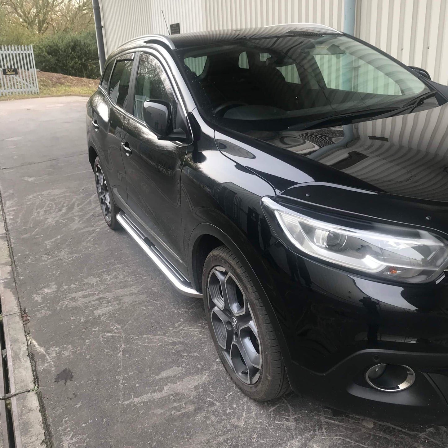 Premier Side Steps Running Boards for Renault Kadjar