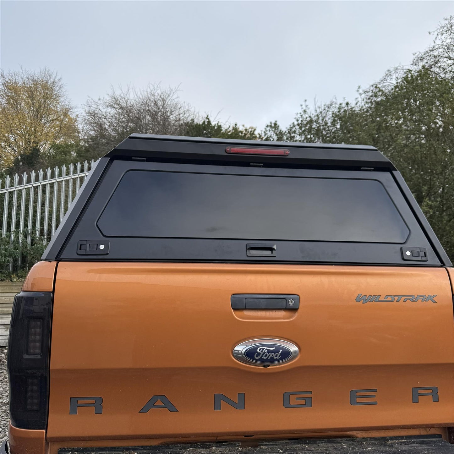 Direct4x4 Pickup Truck Hardtop Canopies Aluminium Slide Window Load Bed Canopy for the Ford Ranger 2012-2022 Double Cab