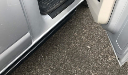 Direct4x4 Side Steps and Bars Black Angular OE Style Side Bars for the Volkswagen Transporter T5 SWB