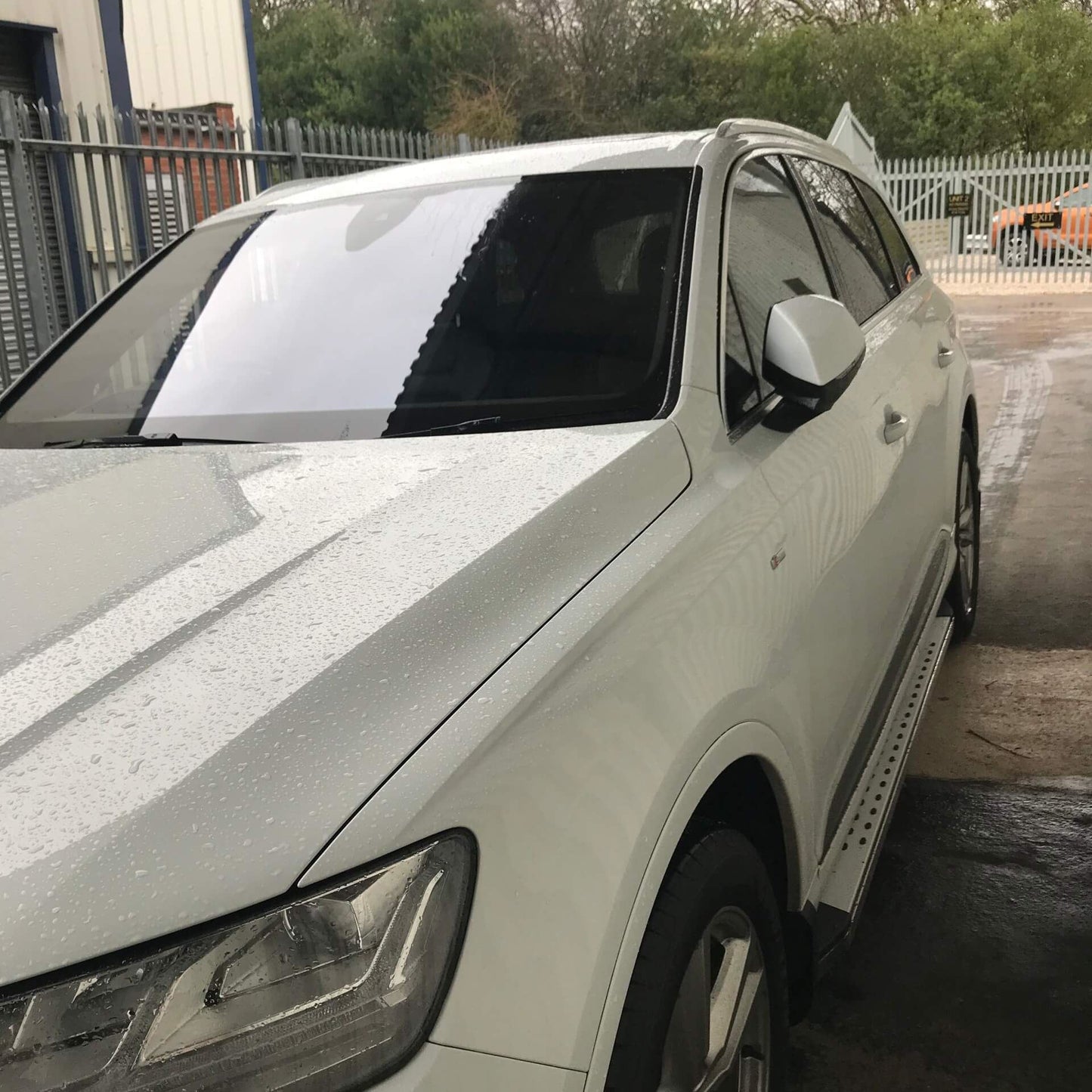 Freedom Side Steps Running Boards for Audi Q7 2020+