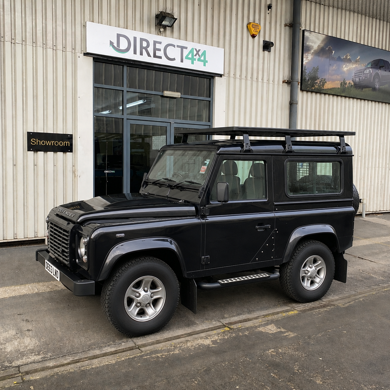 Direct4x4 Roof Racks AluMod Low Profile 228cm x 147cm Roof Rack for the Land Rover Defender 110 83-16