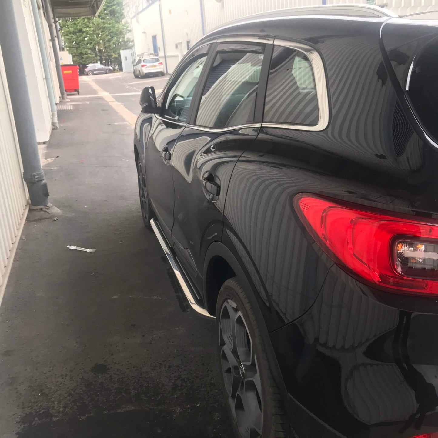 Premier Side Steps Running Boards for Renault Kadjar