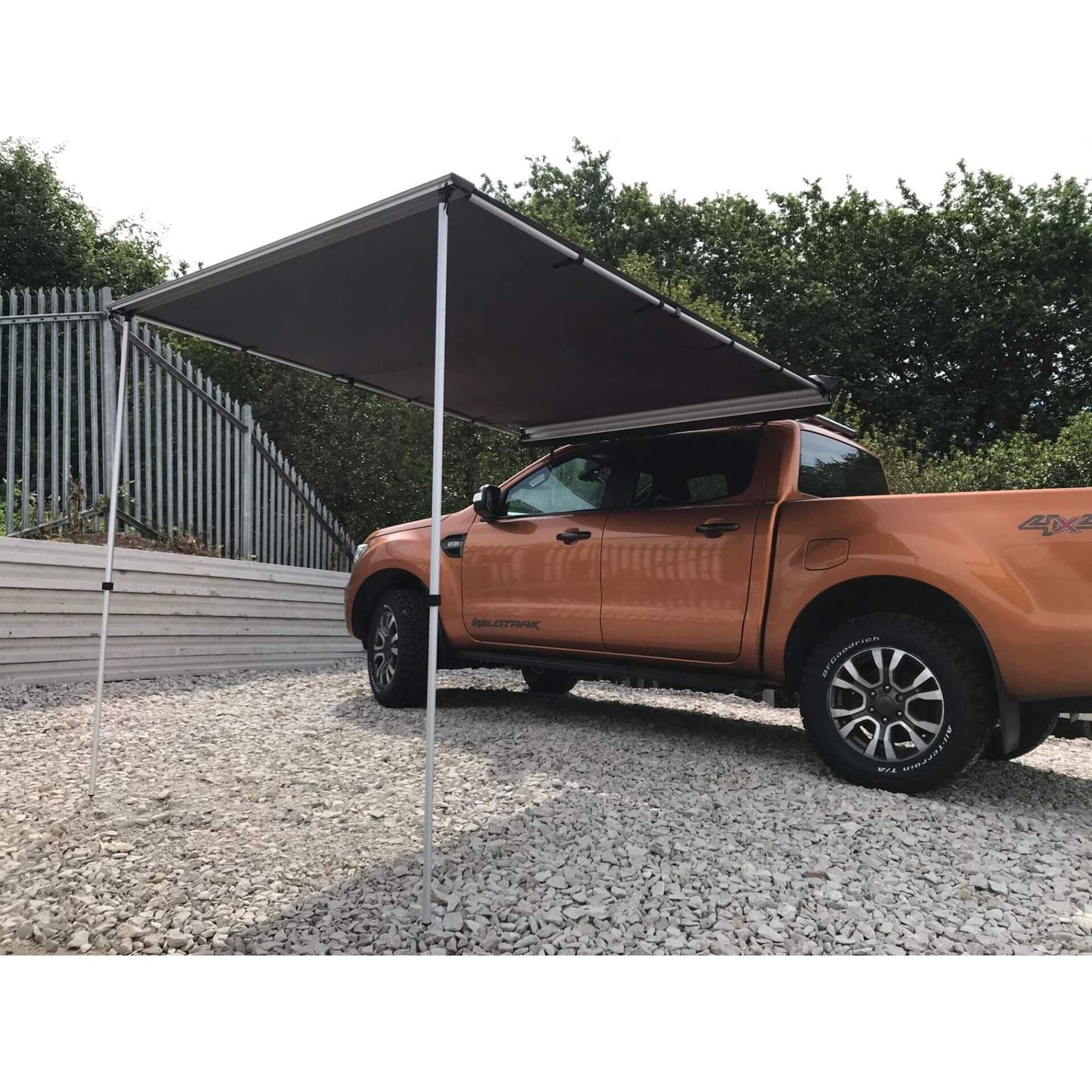 Direct4x4 Side Awnings [CLEARANCE] Expedition Pull-out 2mx2m Forest Green Vehicle Side Awning