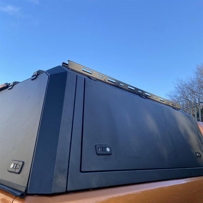 Direct4x4 Pickup Truck Hardtop Canopies Plain Sided Alu Trade Style Load Bed Hardtop Canopy for the Toyota Hilux 2016+