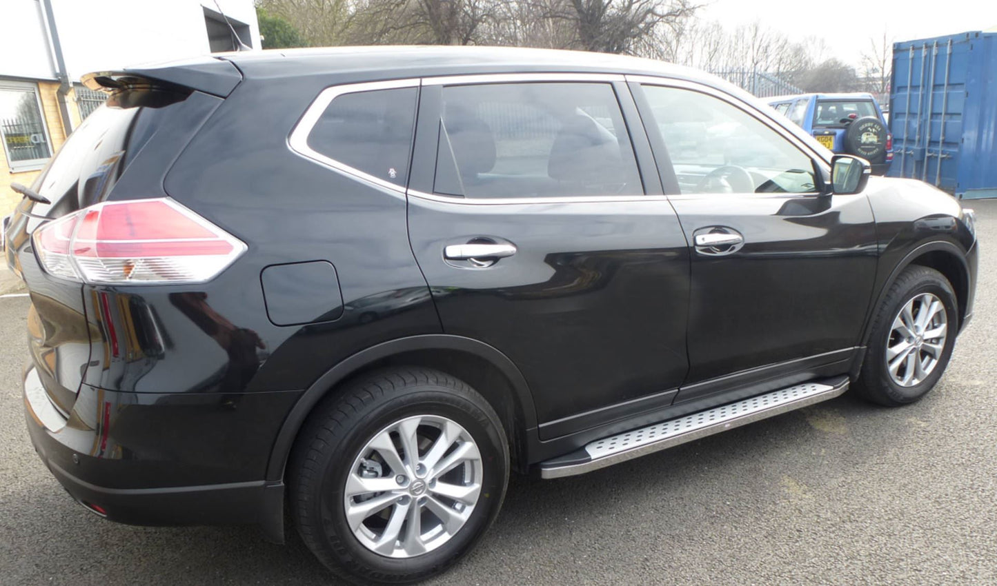 Freedom Side Steps Running Boards for Nissan X-Trail 2014-2017 pre-facelift